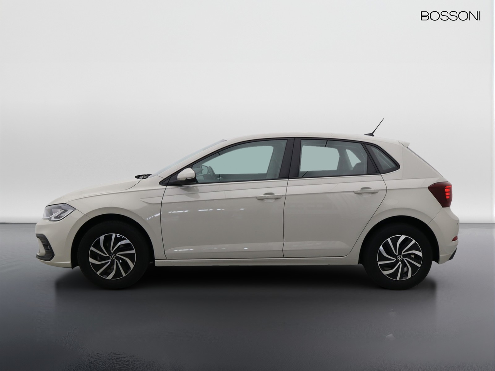 3 - Volkswagen Polo 1.0 80cv life