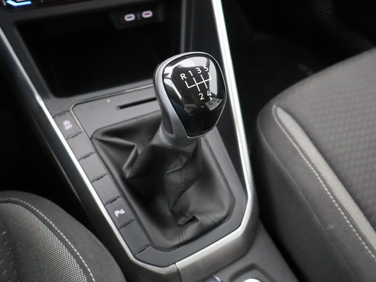 14 - Volkswagen Polo 1.0 80cv life