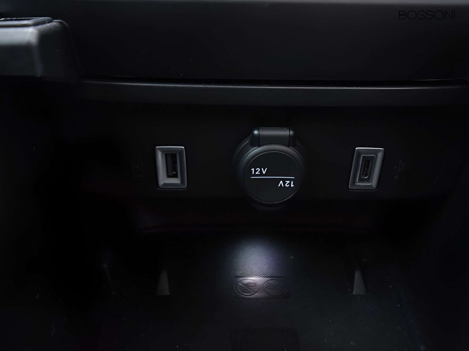 17 - Fiat 600 1.2 hybrid 145cv edct