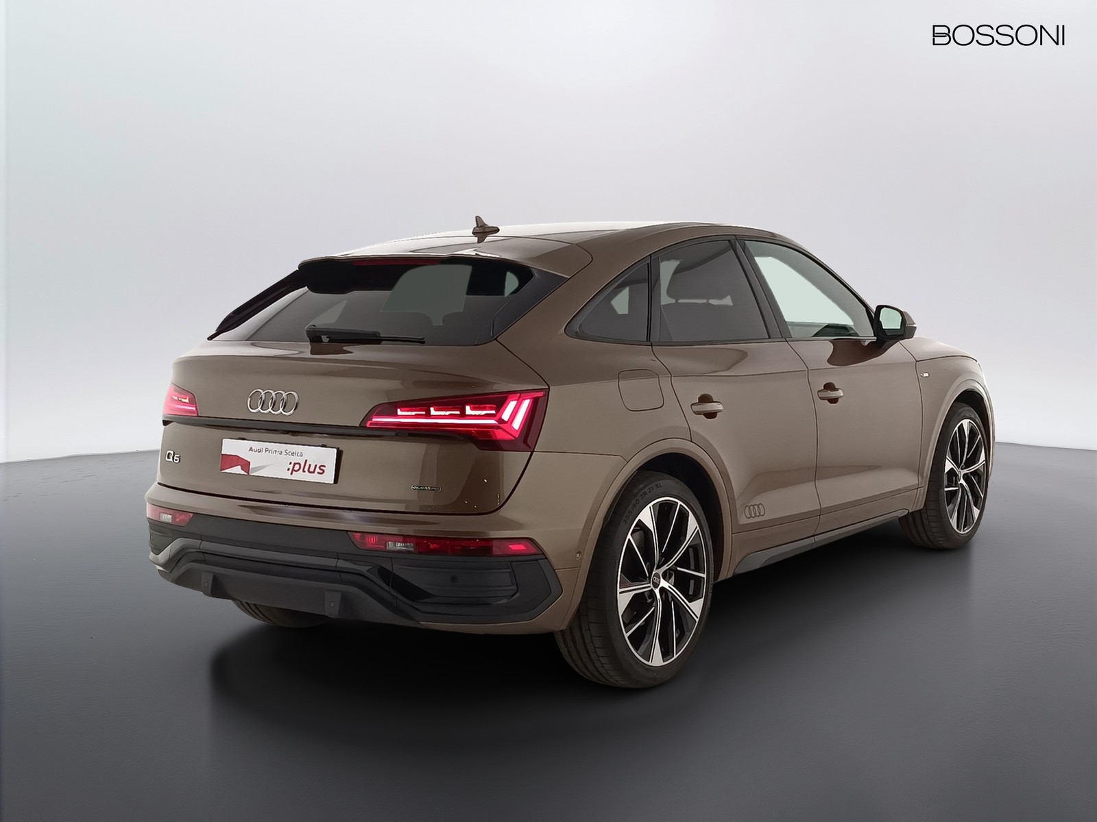 2 - Audi Q5 sportback 50 2.0 tfsi e s line plus quattro s tronic