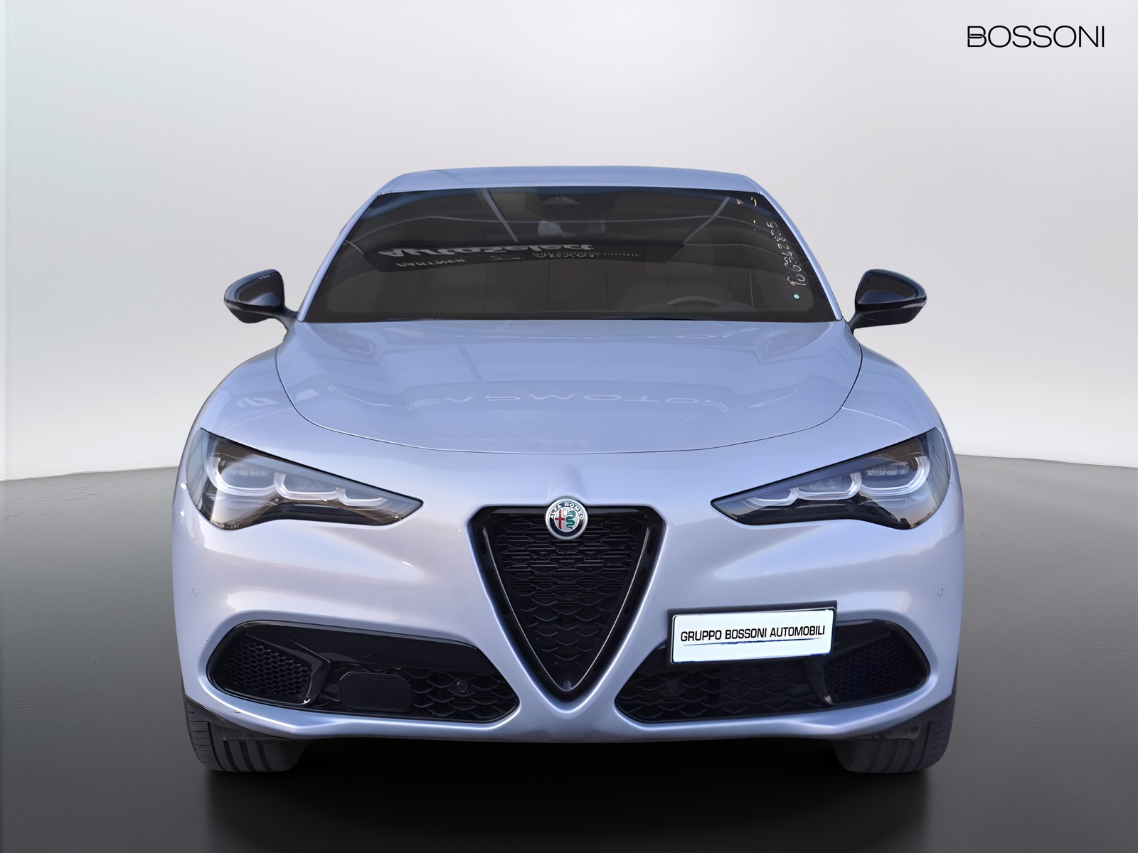 2 - Alfa Romeo Stelvio 2.2 turbo 210cv veloce q4 at8