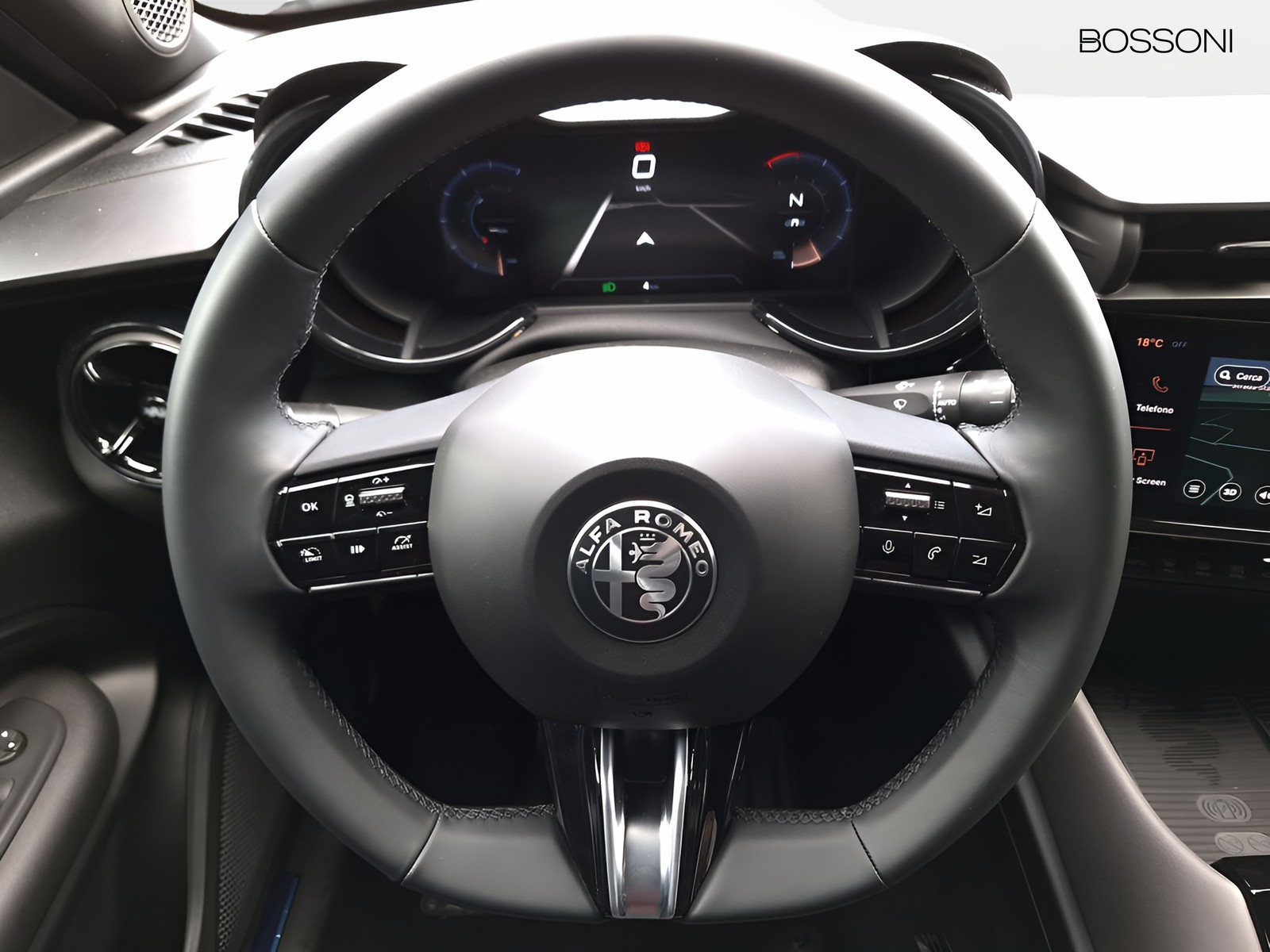 9 - Alfa Romeo Junior 1.2 hybrid 145cv ibrida ti edct6