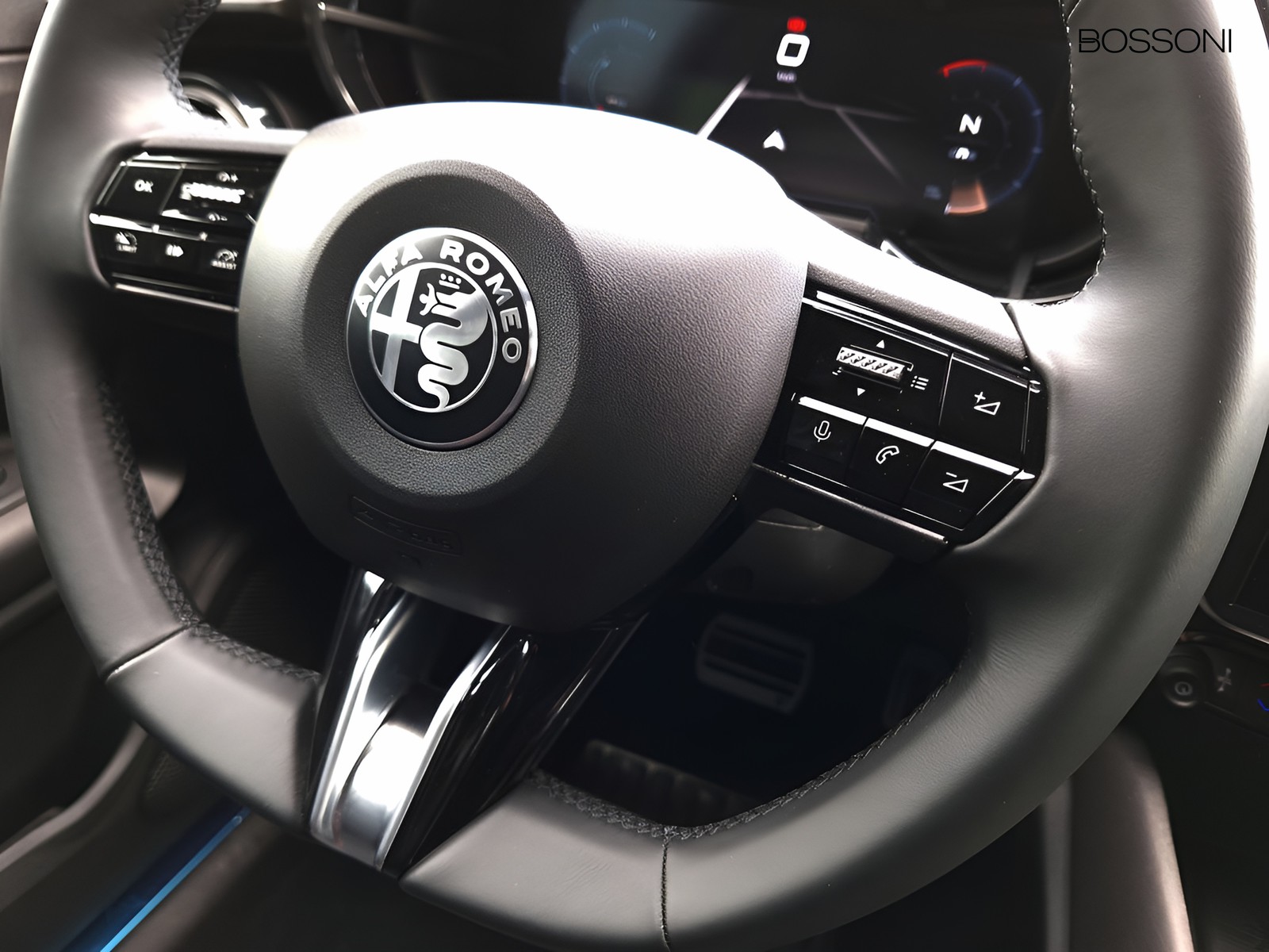 20 - Alfa Romeo Junior 1.2 hybrid 145cv ibrida ti edct6