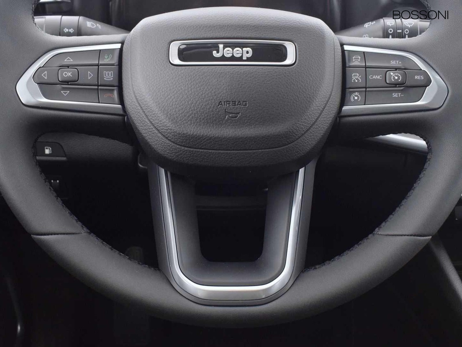 15 - Jeep Compass 1.3 turbo t4 phev limited 4xe at6