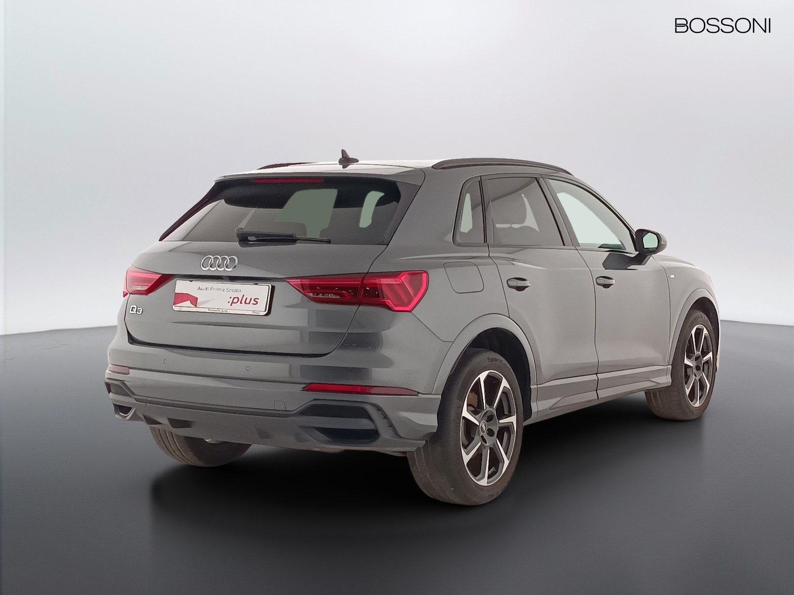 2 - Audi Q3 45 1.4 tfsi e s line edition s tronic