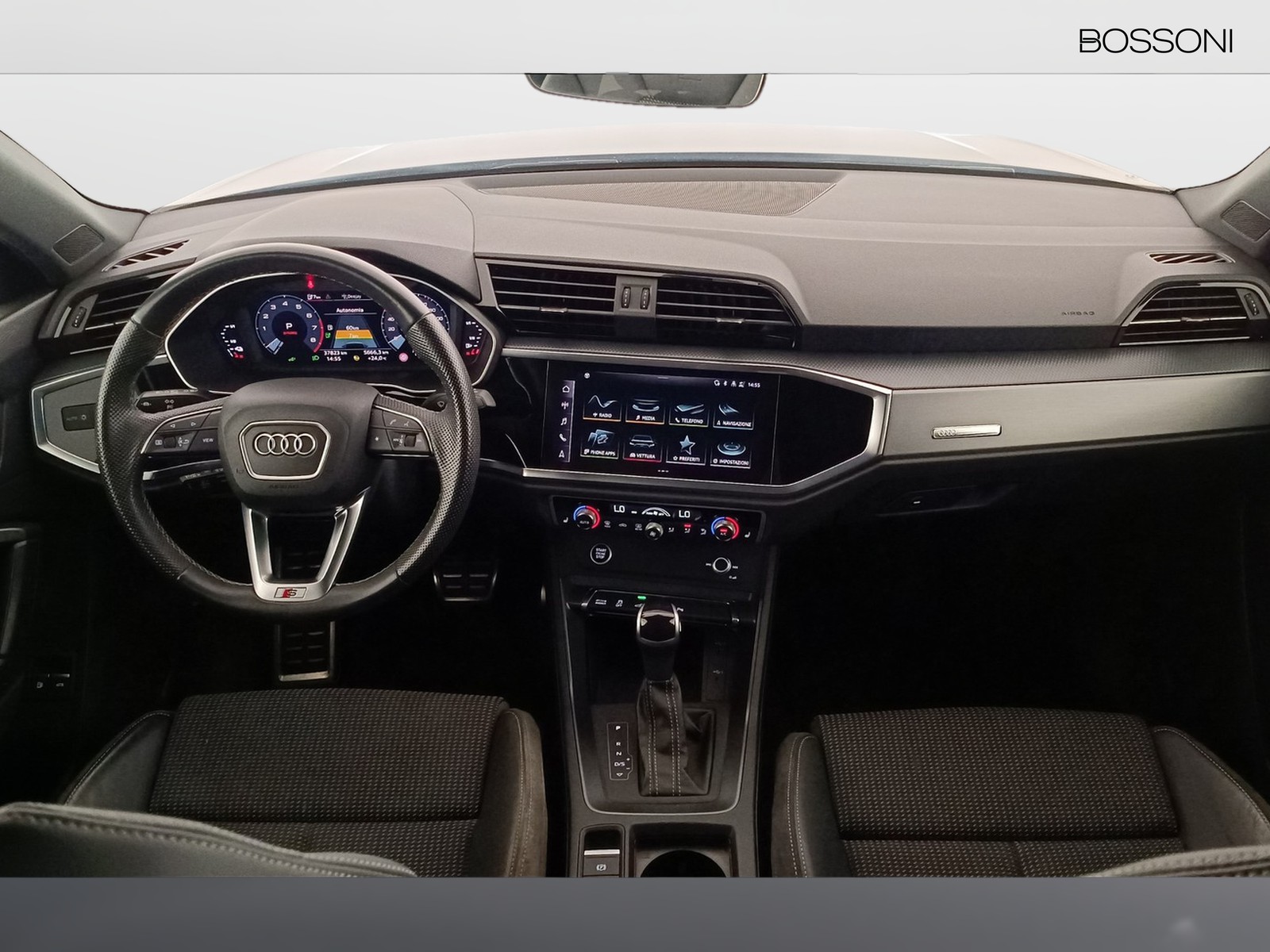 3 - Audi Q3 45 1.4 tfsi e s line edition s tronic