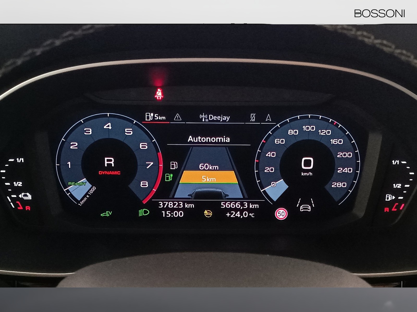 17 - Audi Q3 45 1.4 tfsi e s line edition s tronic