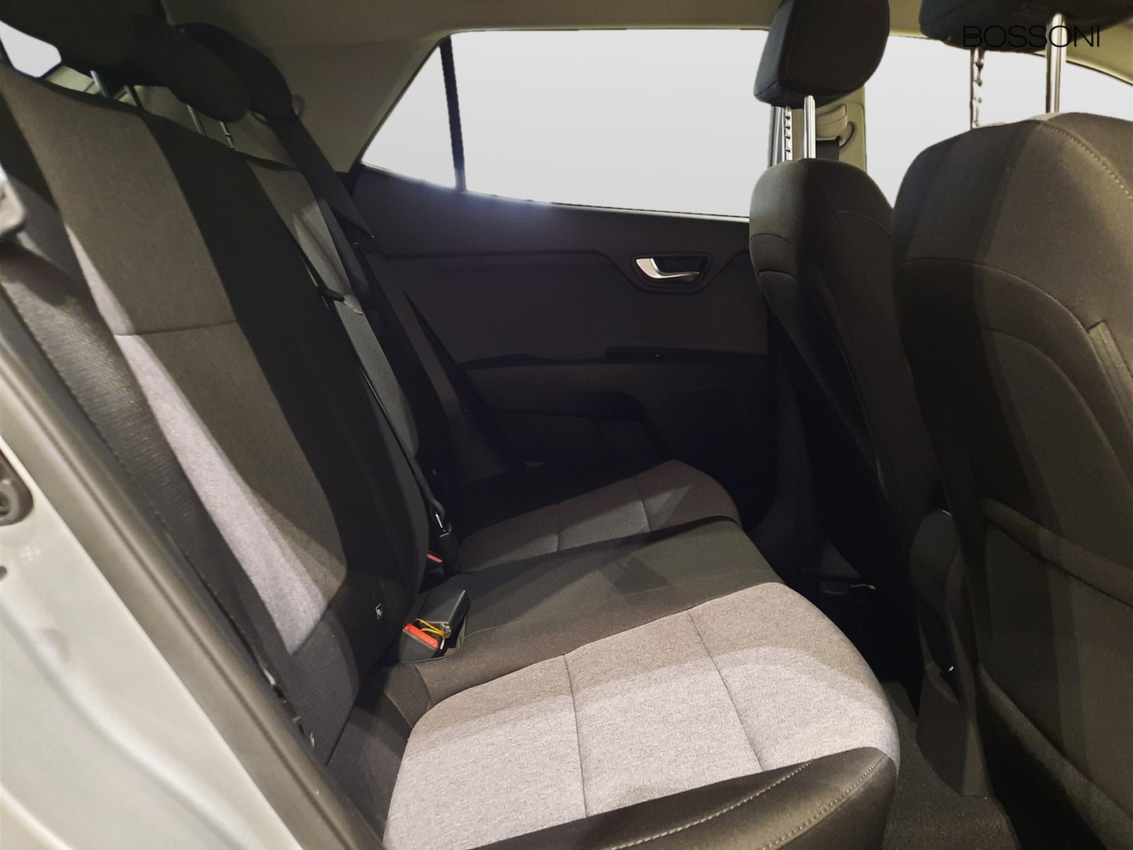 10 - Kia Stonic 1.0 t-gdi mhev style tech pack