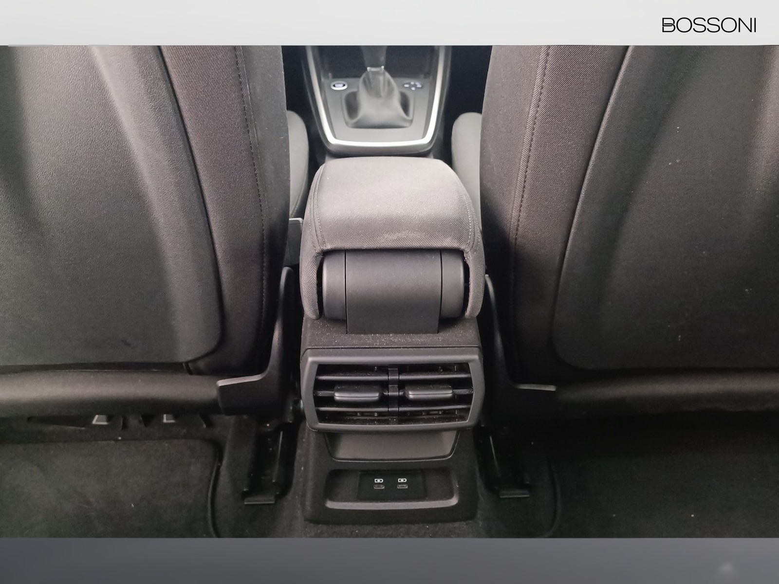24 - Audi A3 sportback 30 2.0 tdi business advanced