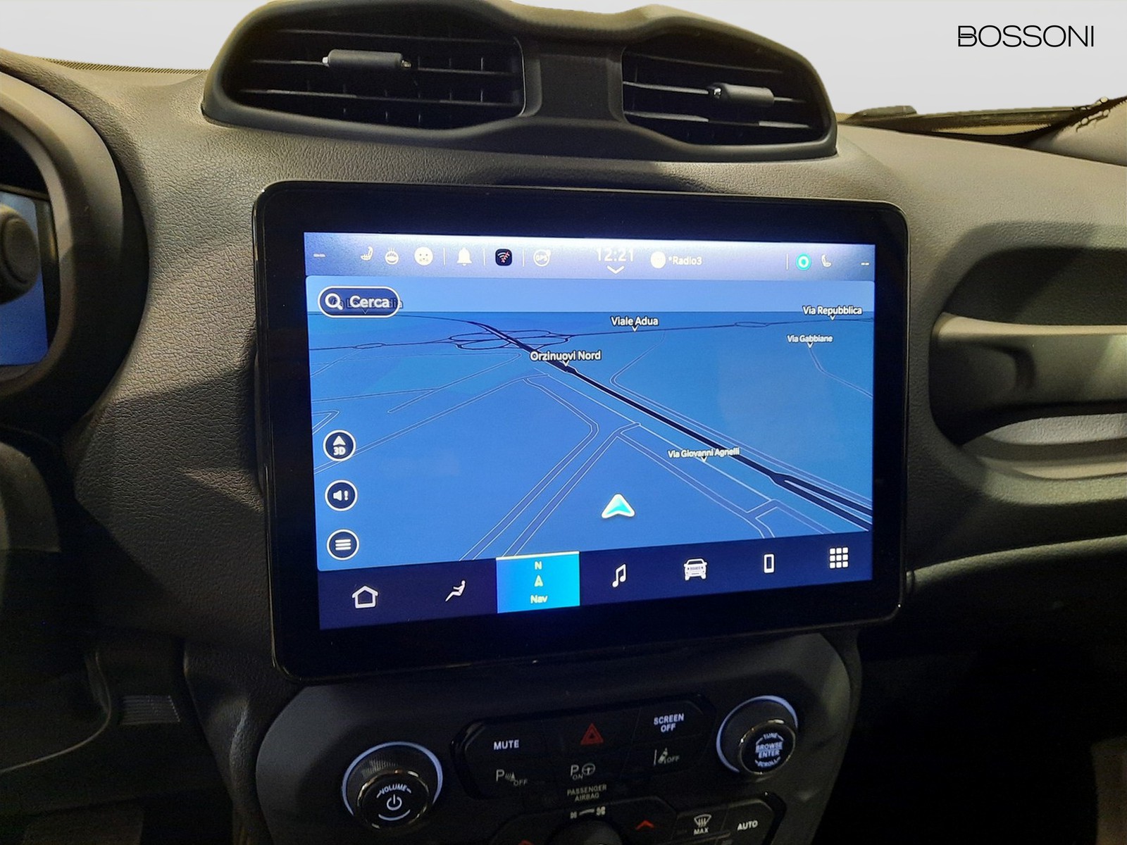 11 - Jeep Renegade 1.5 turbo t4 mhev altitude 2wd dct