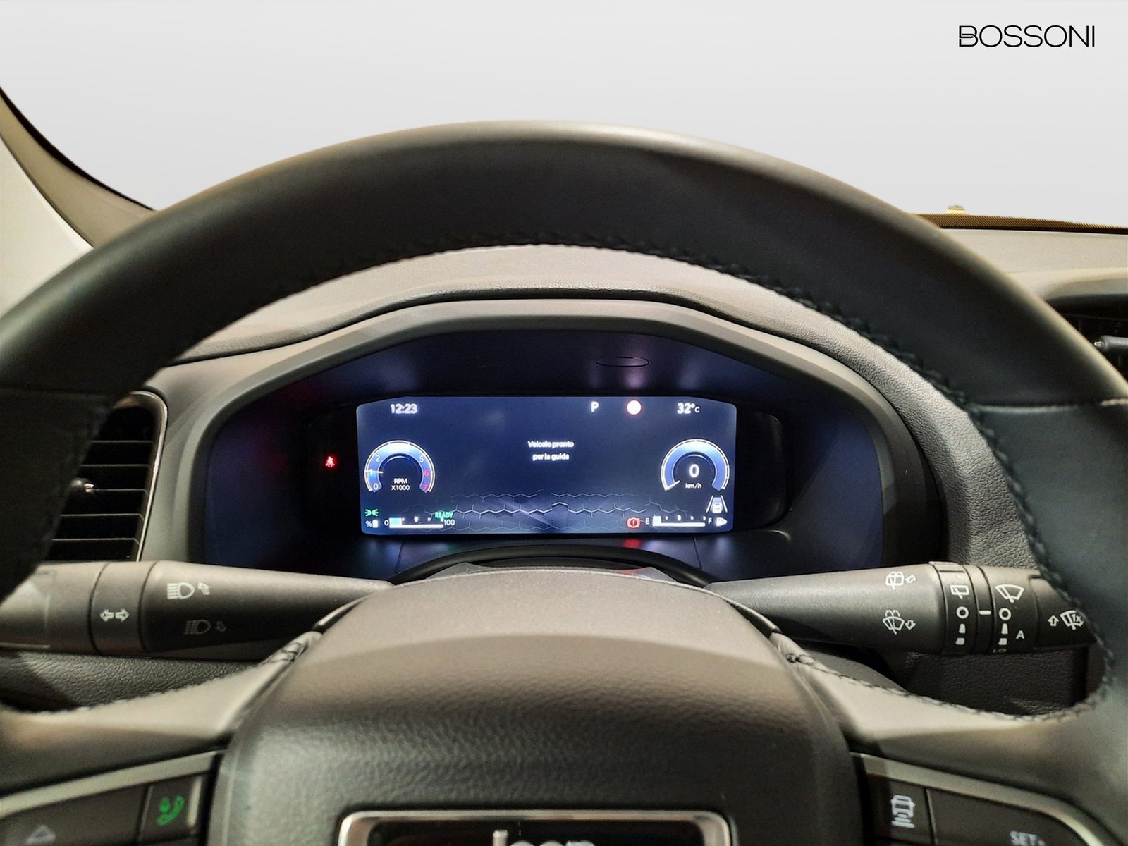 15 - Jeep Renegade 1.5 turbo t4 mhev altitude 2wd dct