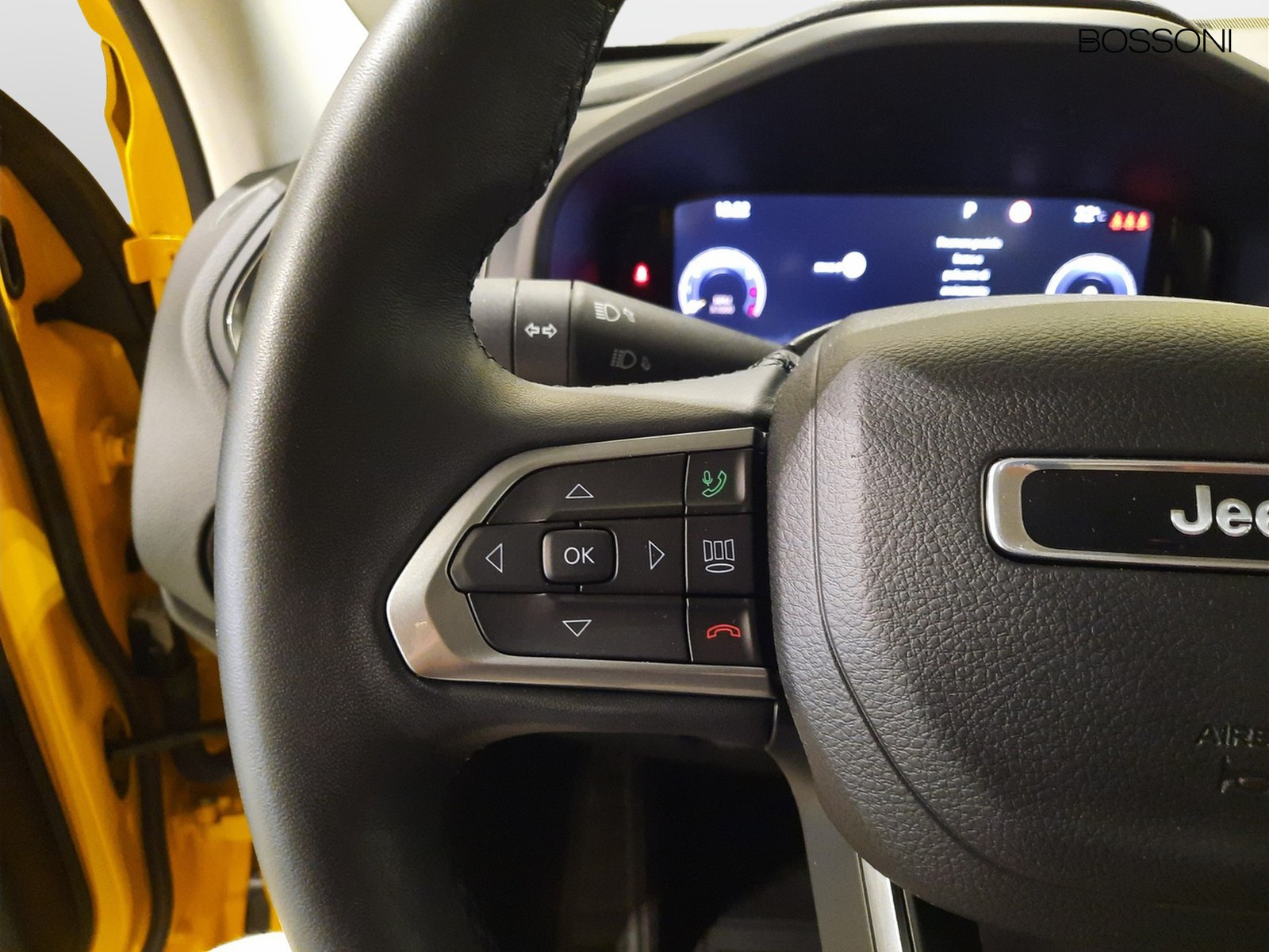 17 - Jeep Renegade 1.5 turbo t4 mhev altitude 2wd dct