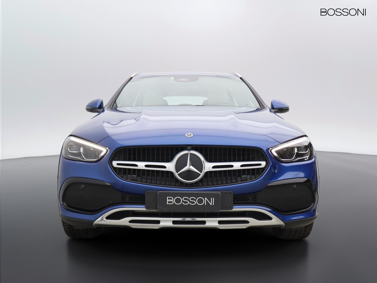 2 - Mercedes Classe C station wagon all-terrain 220 d mild hybrid premium plus 4matic 9g-tronic