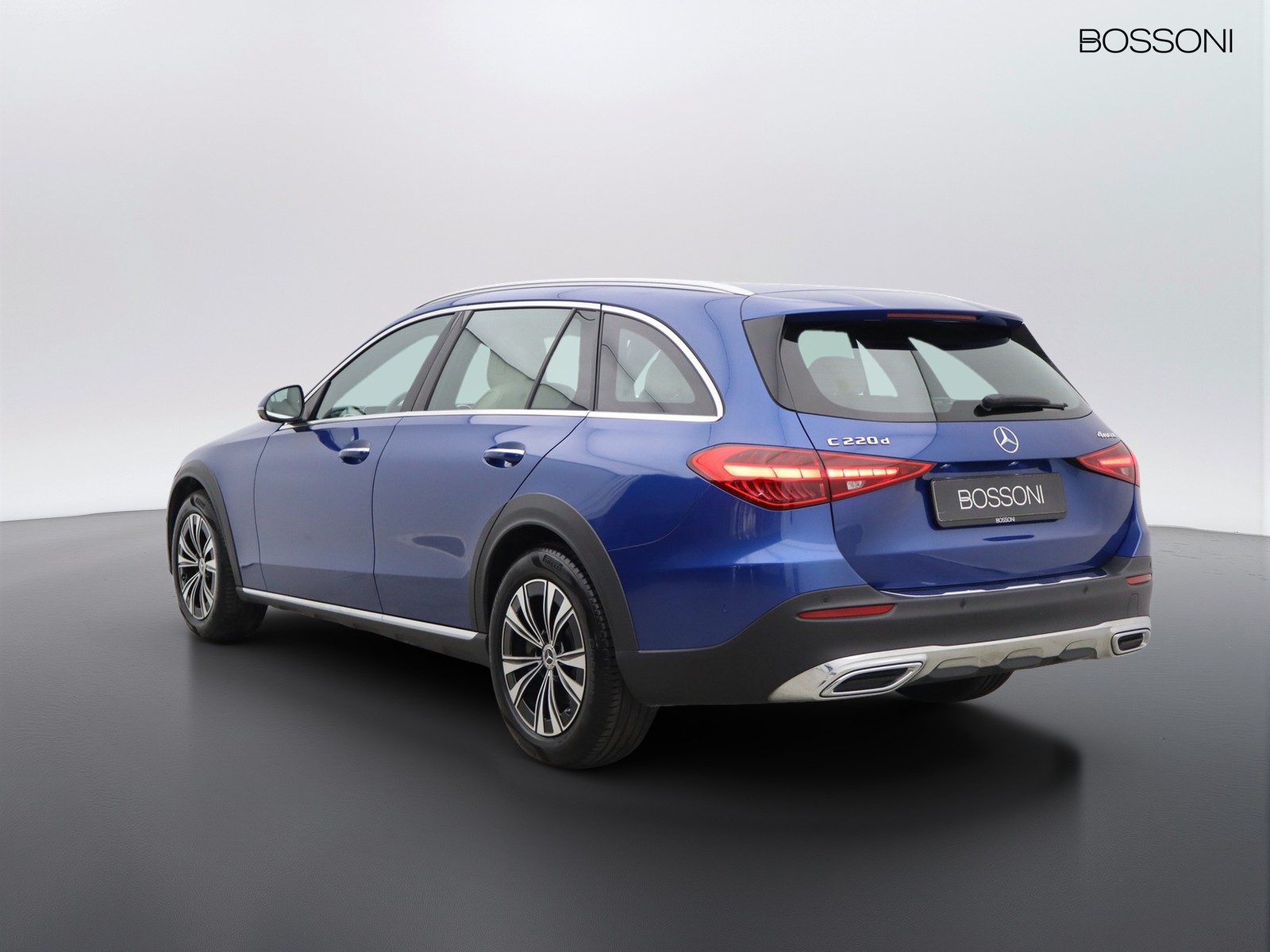 5 - Mercedes Classe C station wagon all-terrain 220 d mild hybrid premium plus 4matic 9g-tronic