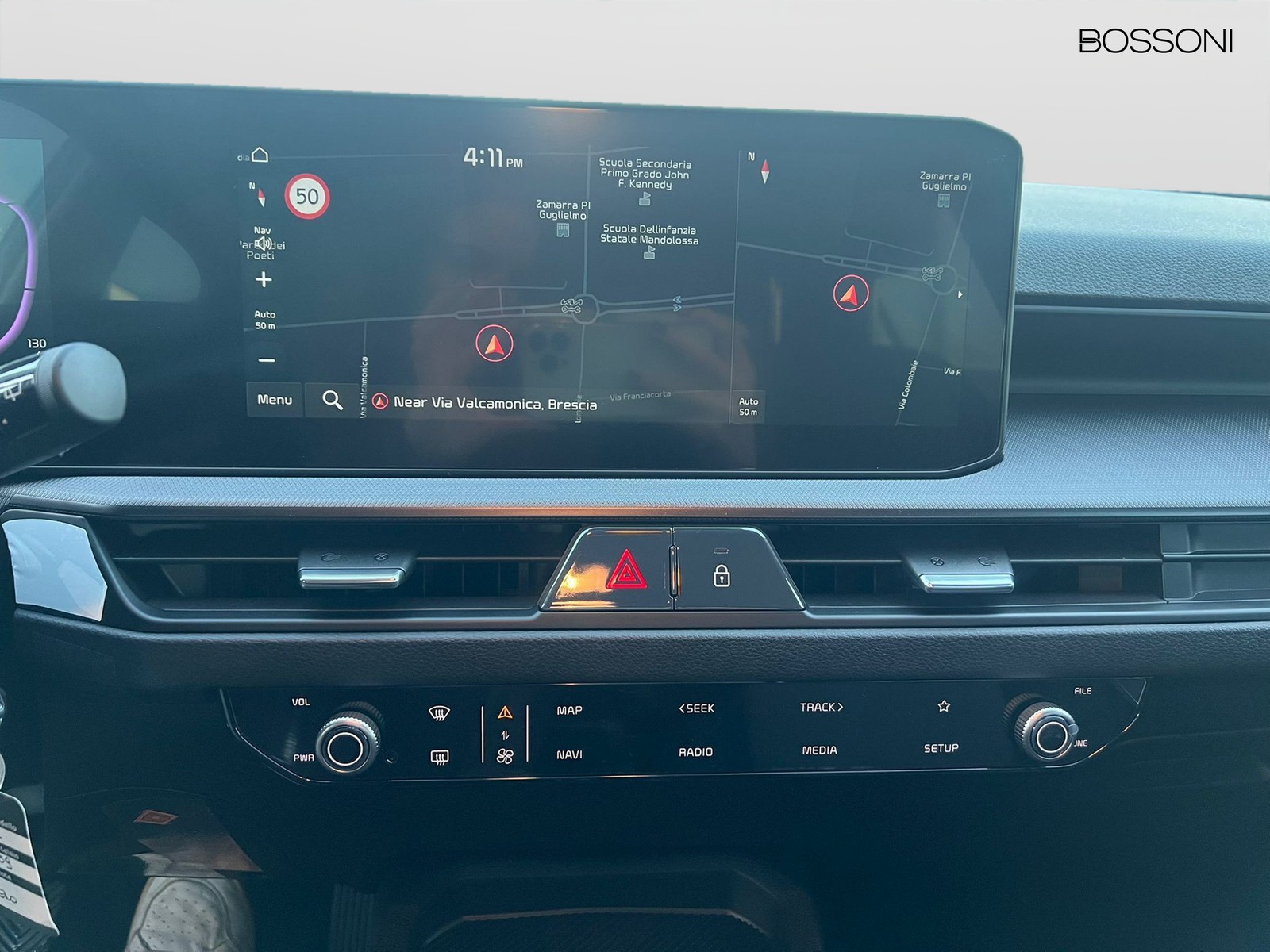 10 - Kia Stonic 1.0 t-gdi urban