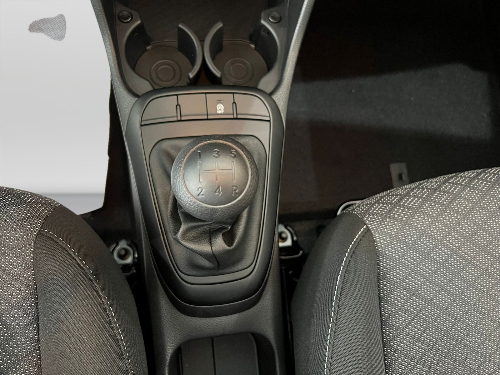 15 - Kia Picanto 1.0 gdi urban