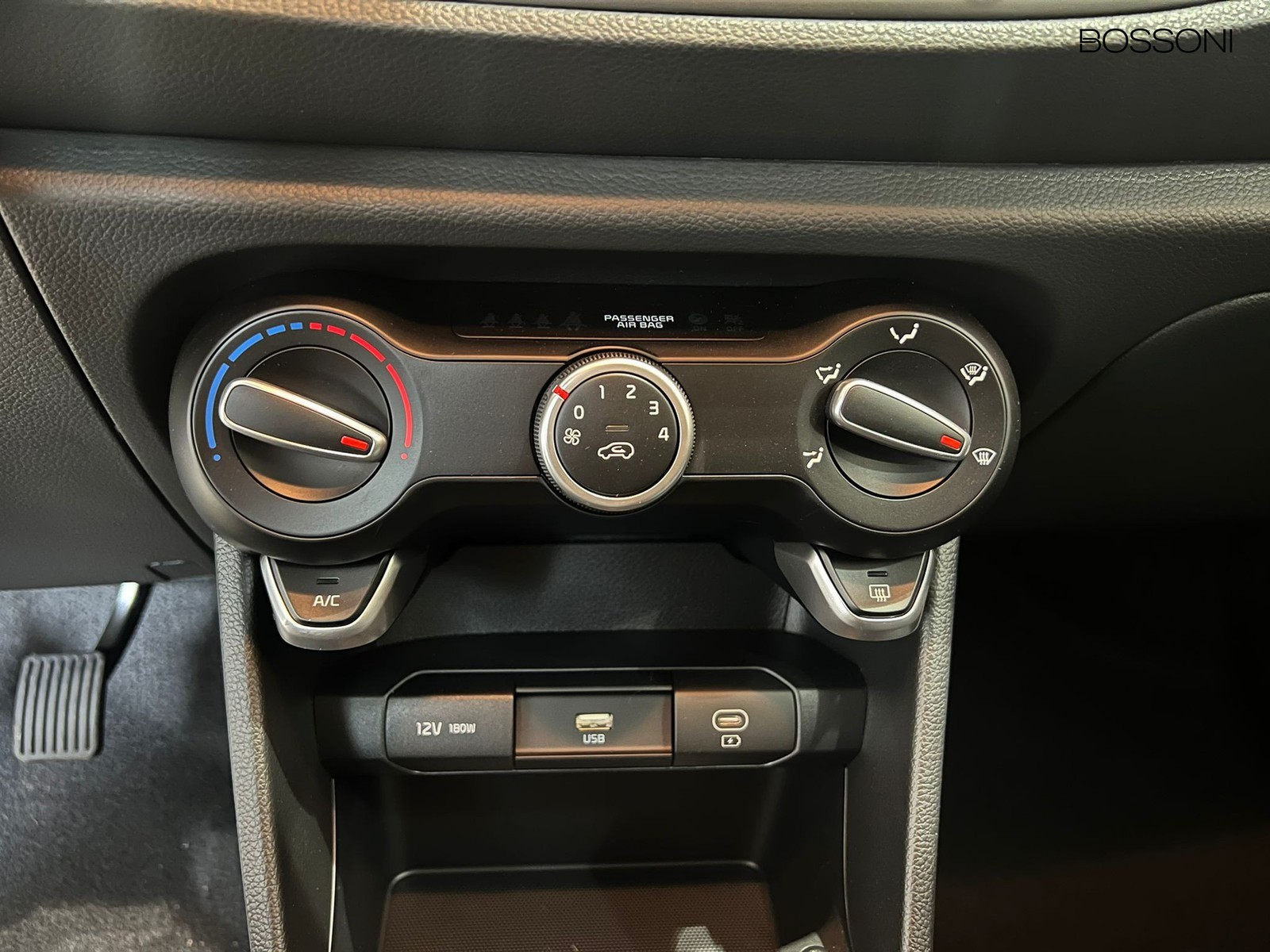 12 - Kia Picanto 1.0 gdi style amt