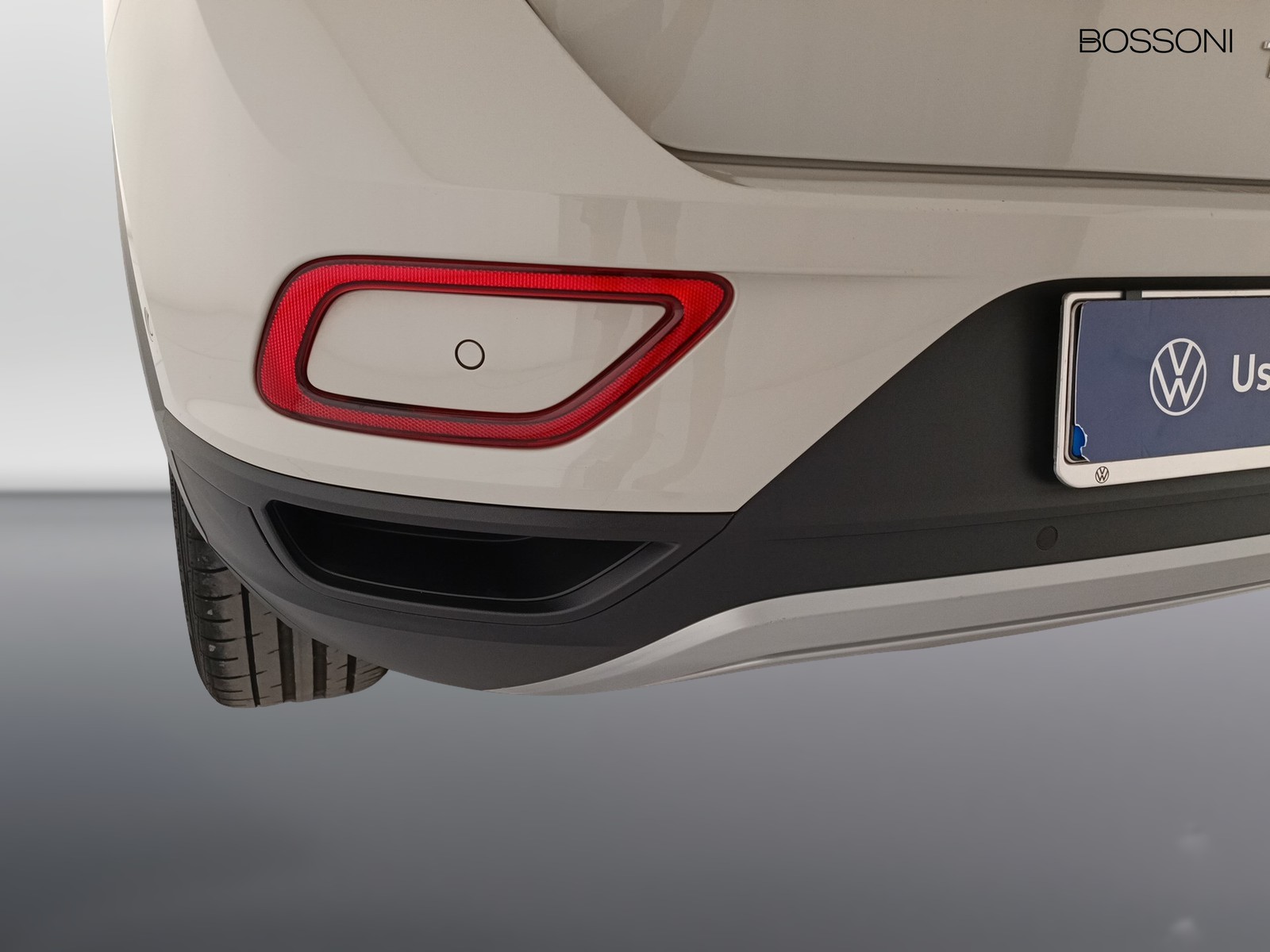 27 - Volkswagen T-Roc 1.5 tsi act sport dsg