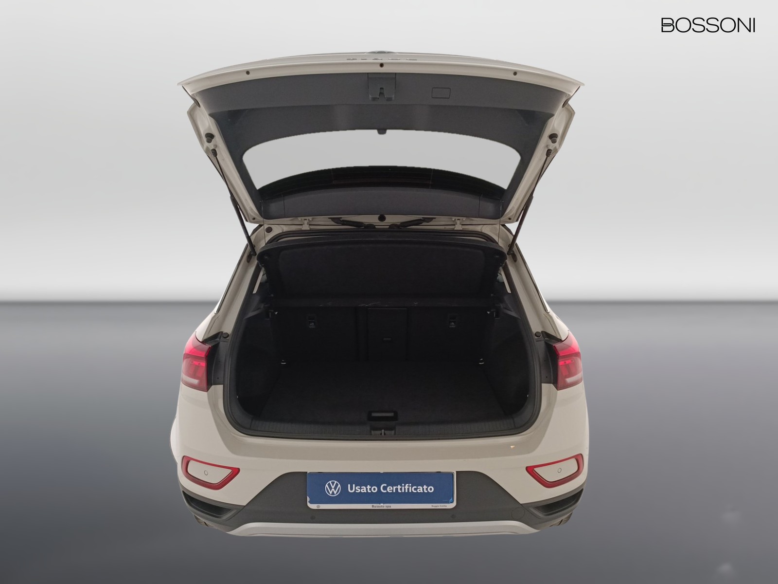 28 - Volkswagen T-Roc 1.5 tsi act sport dsg