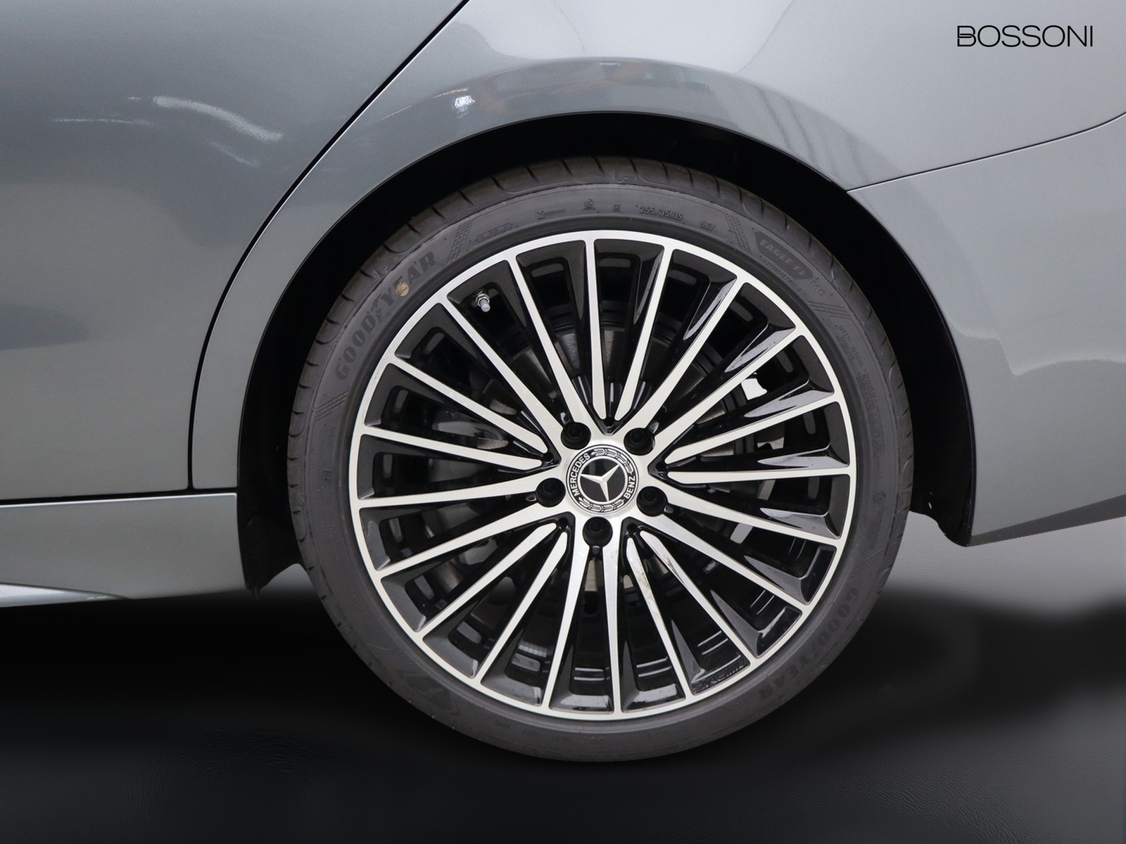 4 - Mercedes Classe C berlina 220 d mild hybrid 200cv amg line advanced 4matic 9g-tronic