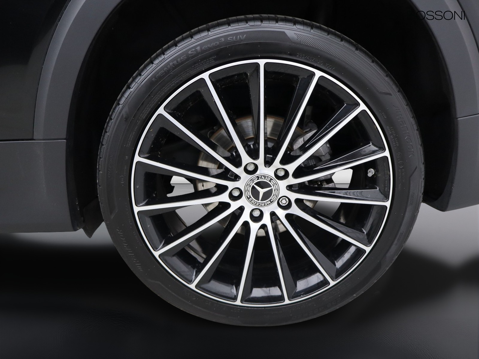 4 - Mercedes GLB 200 d amg line premium 4matic 8g-dct