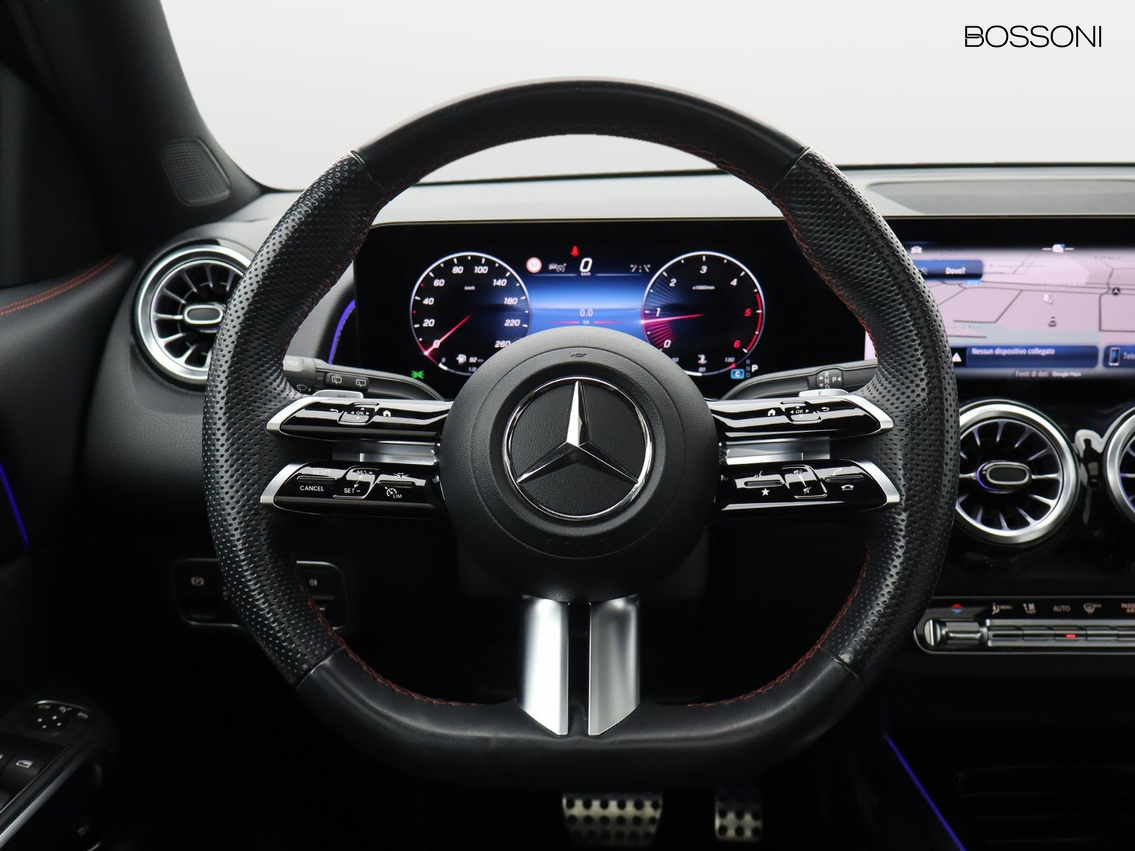 17 - Mercedes GLB 200 d amg line premium 4matic 8g-dct