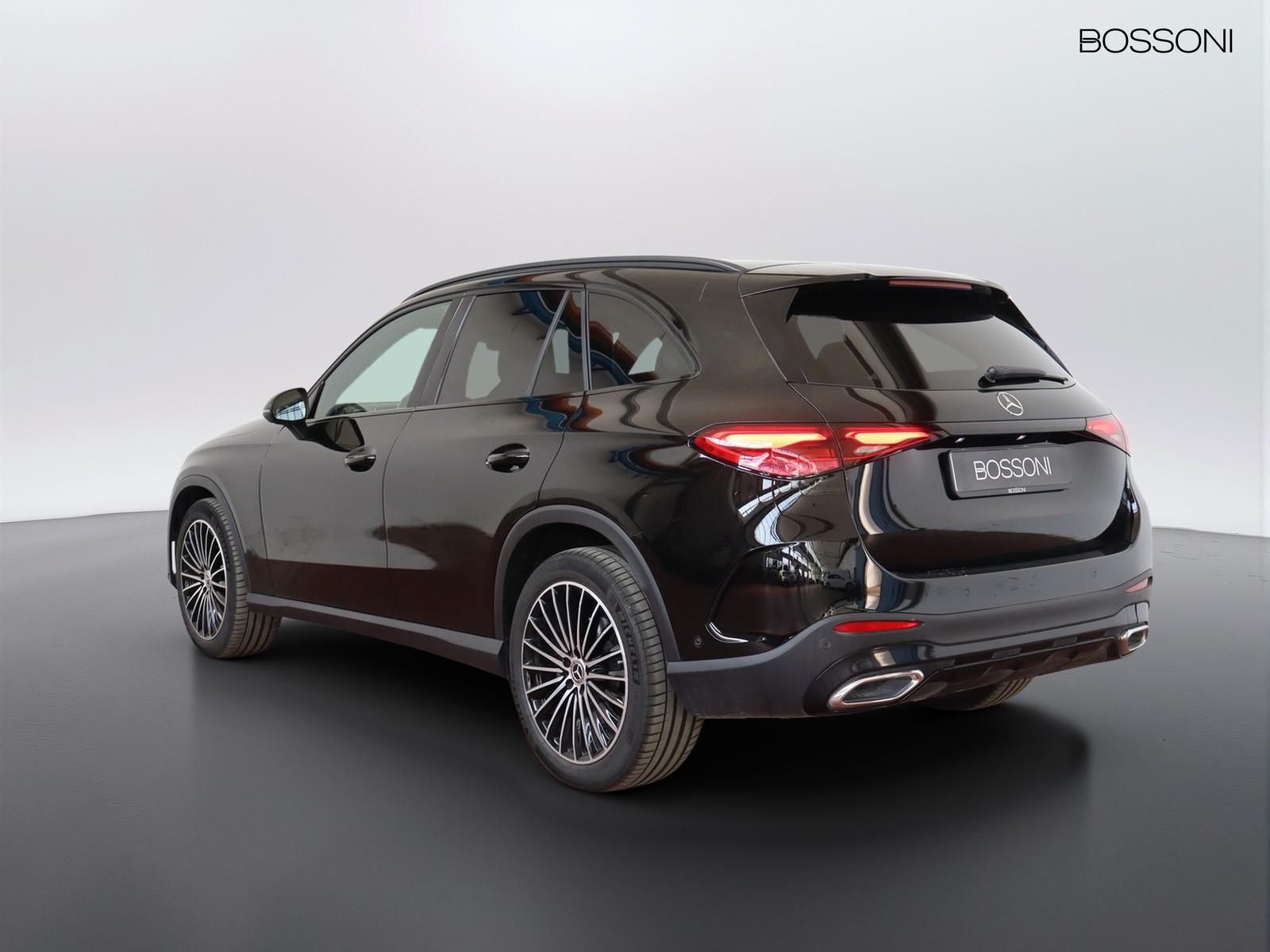 5 - Mercedes GLC suv 220 d amg line advanced 4matic 9g-tronic