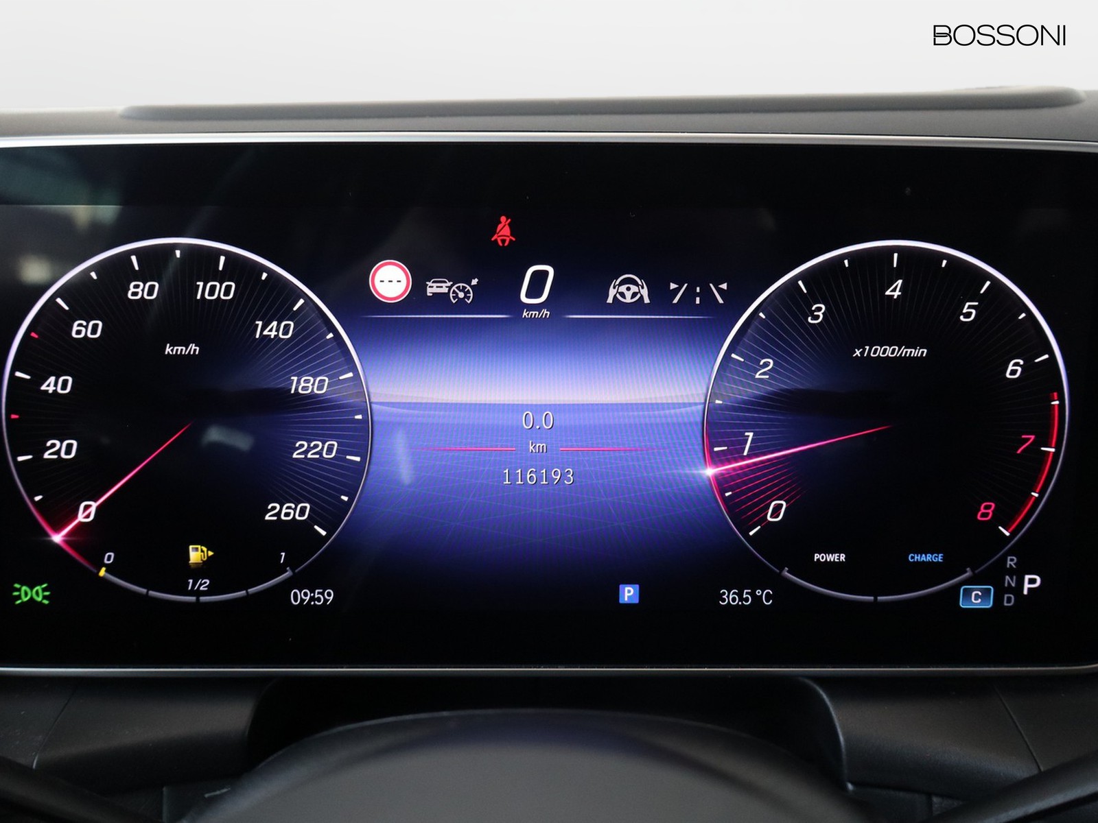 9 - Mercedes GLC suv 300 amg line premium plus 4matic 9g-tronic
