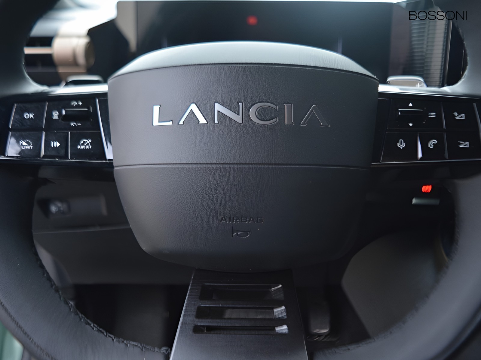 16 - Lancia Ypsilon 1.2 mhev 110cv lx e-dct