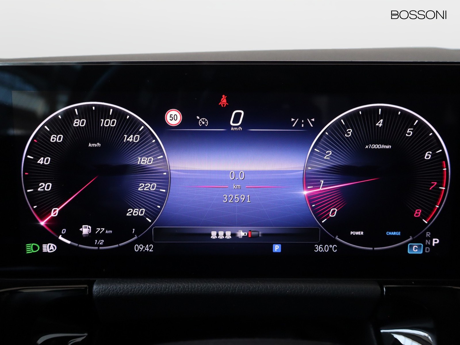 9 - Mercedes GLA 180 progressive advanced 7g-dct