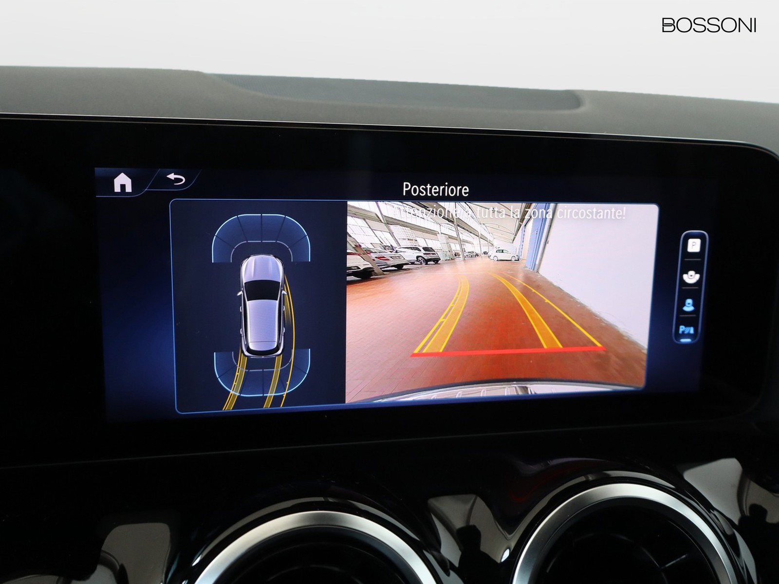 11 - Mercedes GLA 180 progressive advanced 7g-dct