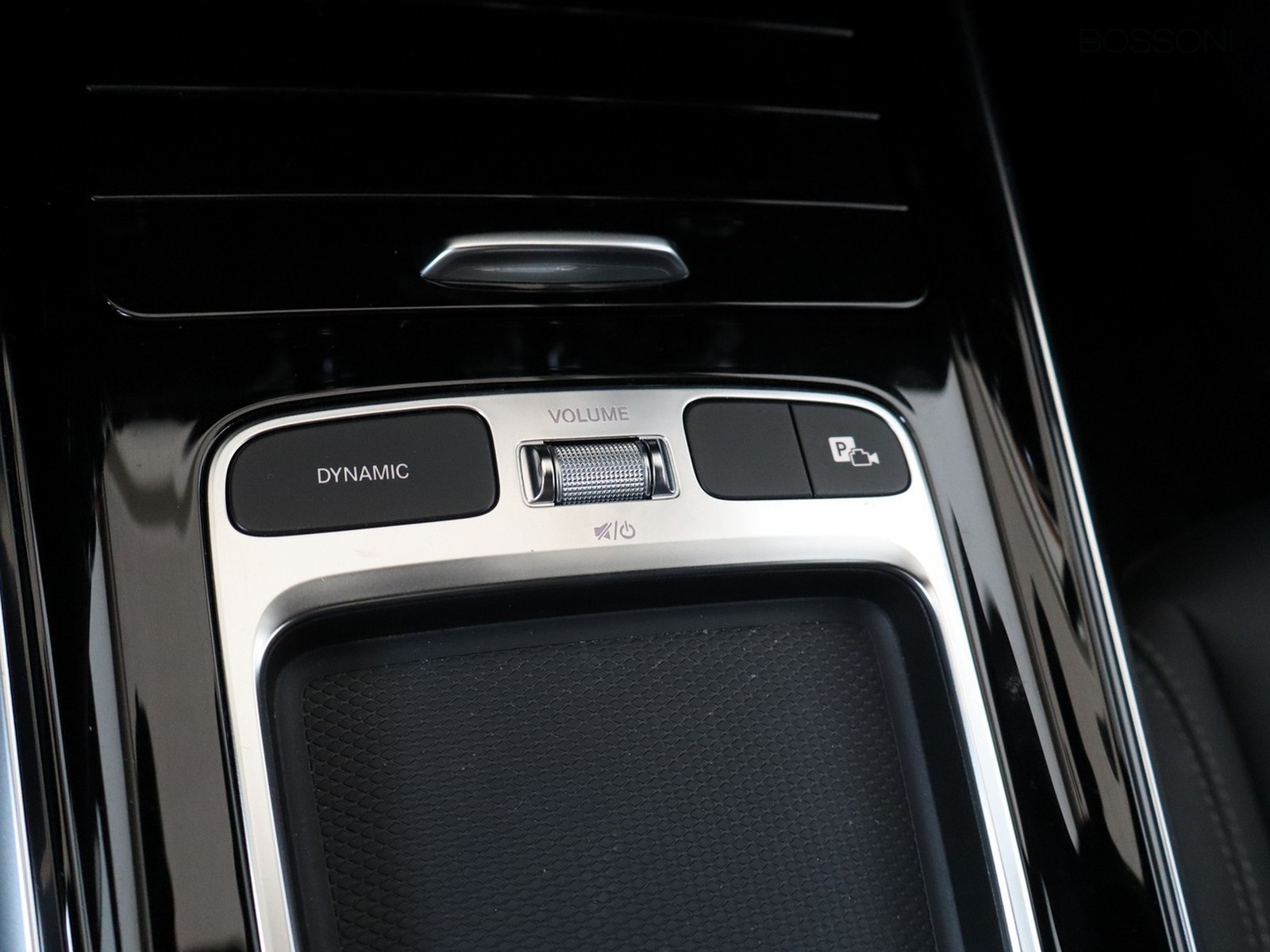 14 - Mercedes GLA 180 progressive advanced 7g-dct