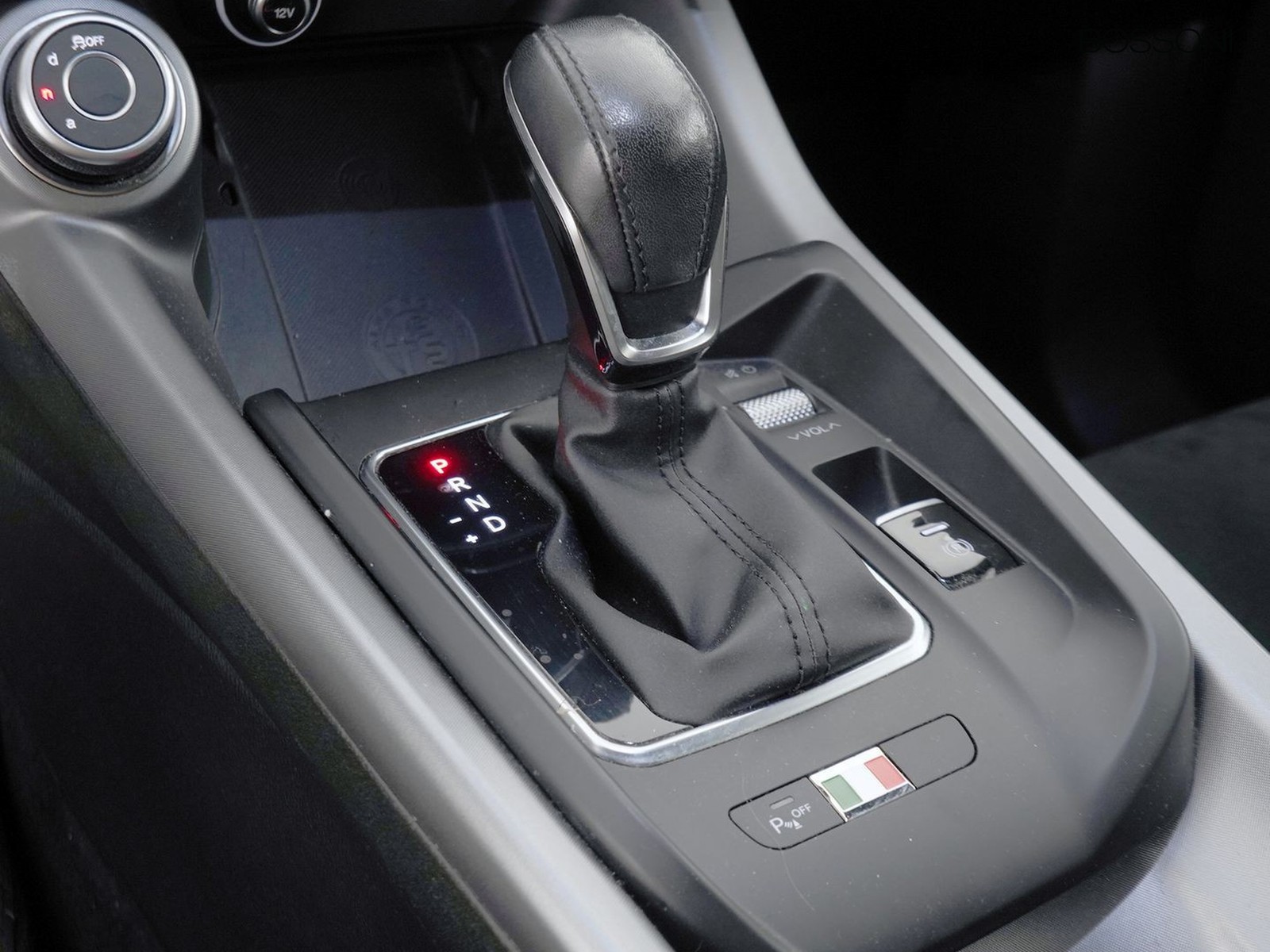 22 - Alfa Romeo Tonale 1.5 hybrid 130cv speciale tct7