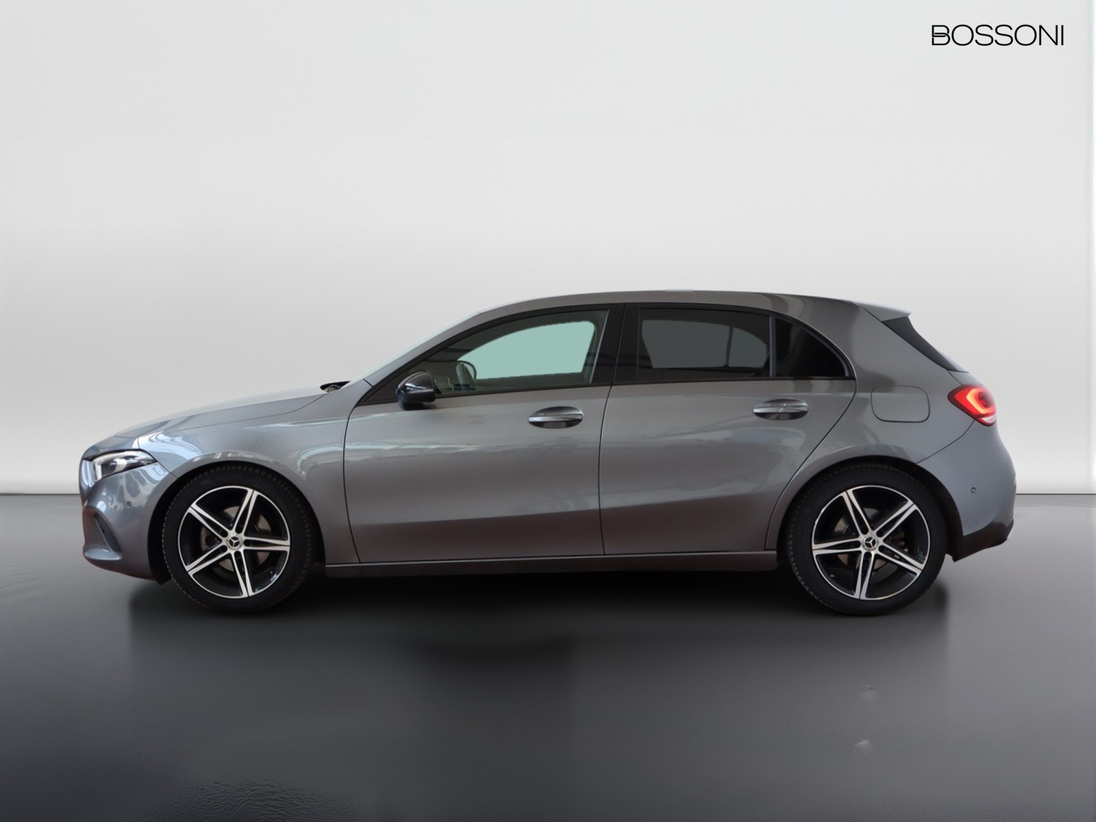 3 - Mercedes Classe A 180 d sport 7g-dct