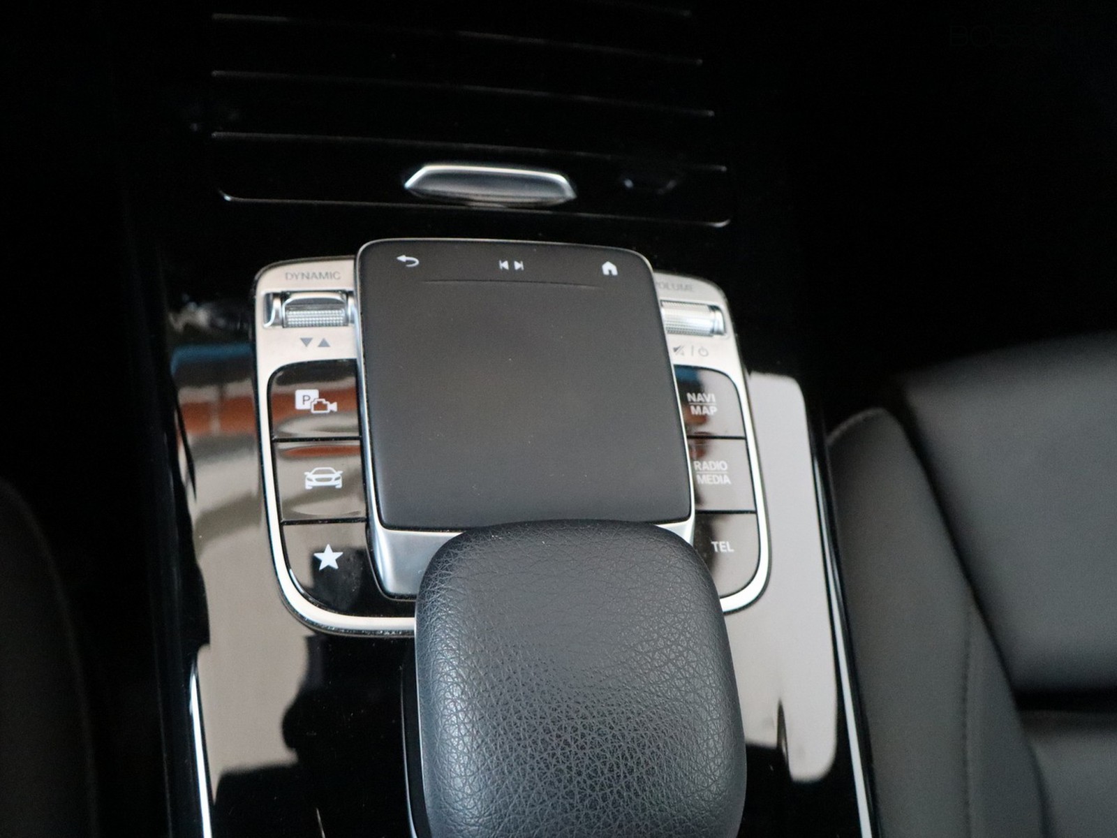 14 - Mercedes Classe A 180 d sport 7g-dct