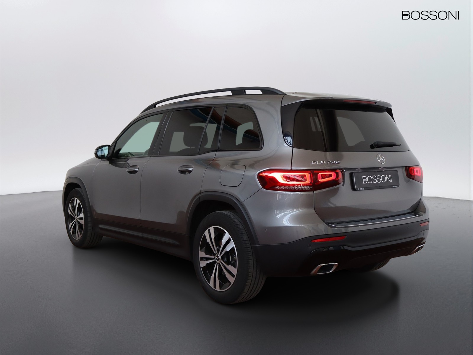 5 - Mercedes GLB 200 sport plus 7g-dct