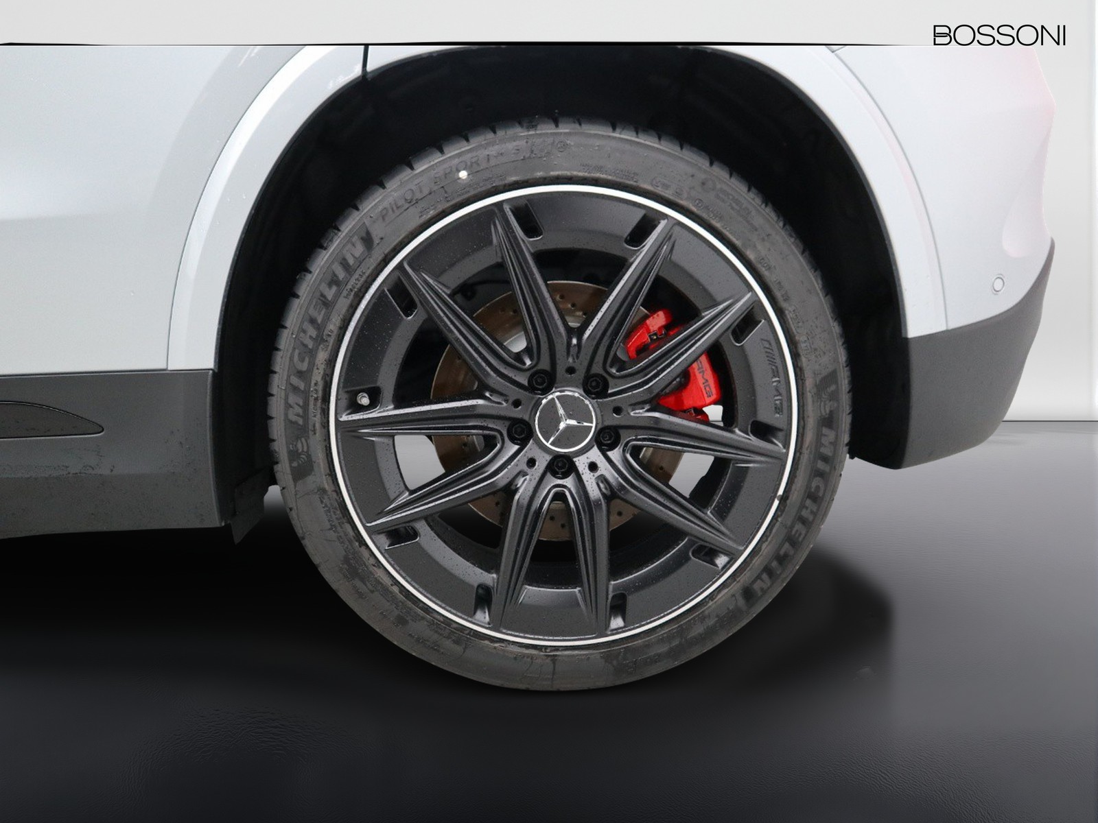 4 - AMG GLA amg 35 premium plus amg 4matic 8g-dct
