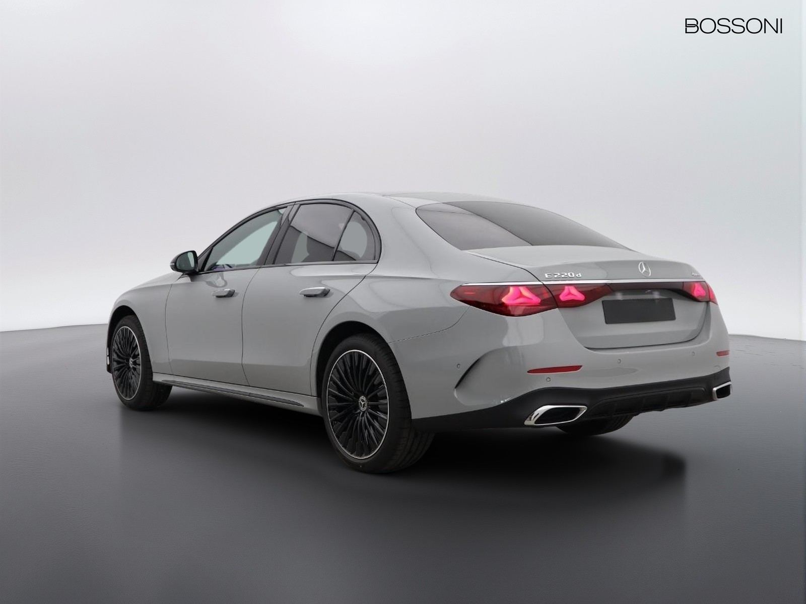 5 - Mercedes Classe E berlina 220 d amg line premium 4matic 9g-tronic