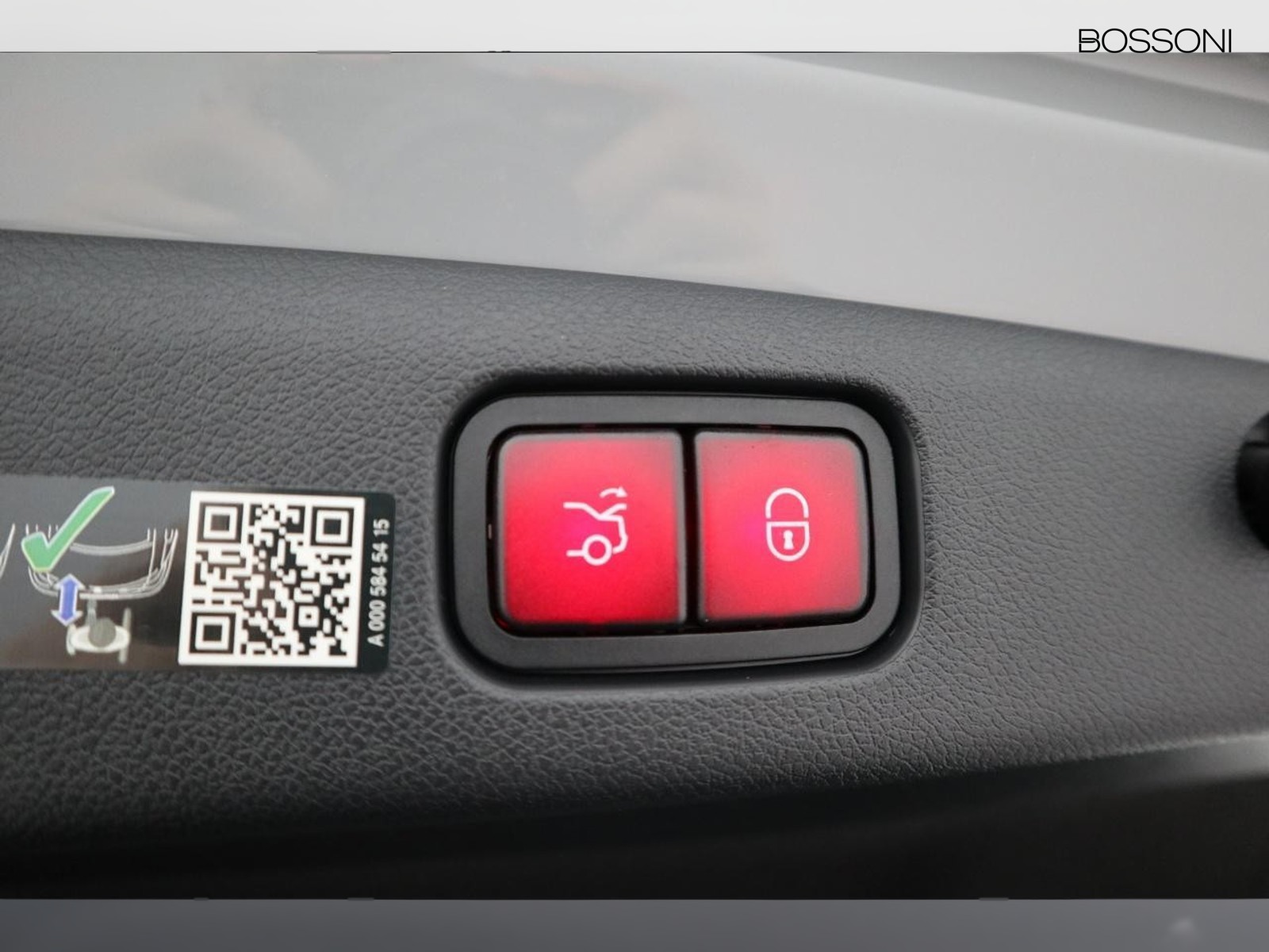 18 - Mercedes Classe E berlina 220 d amg line premium 4matic 9g-tronic