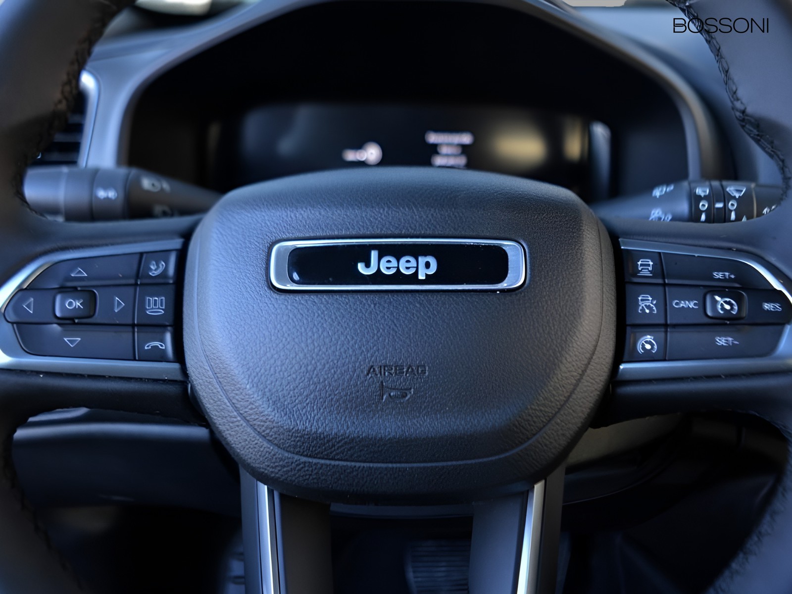 16 - Jeep Renegade 1.5 turbo t4 mhev summit 2wd