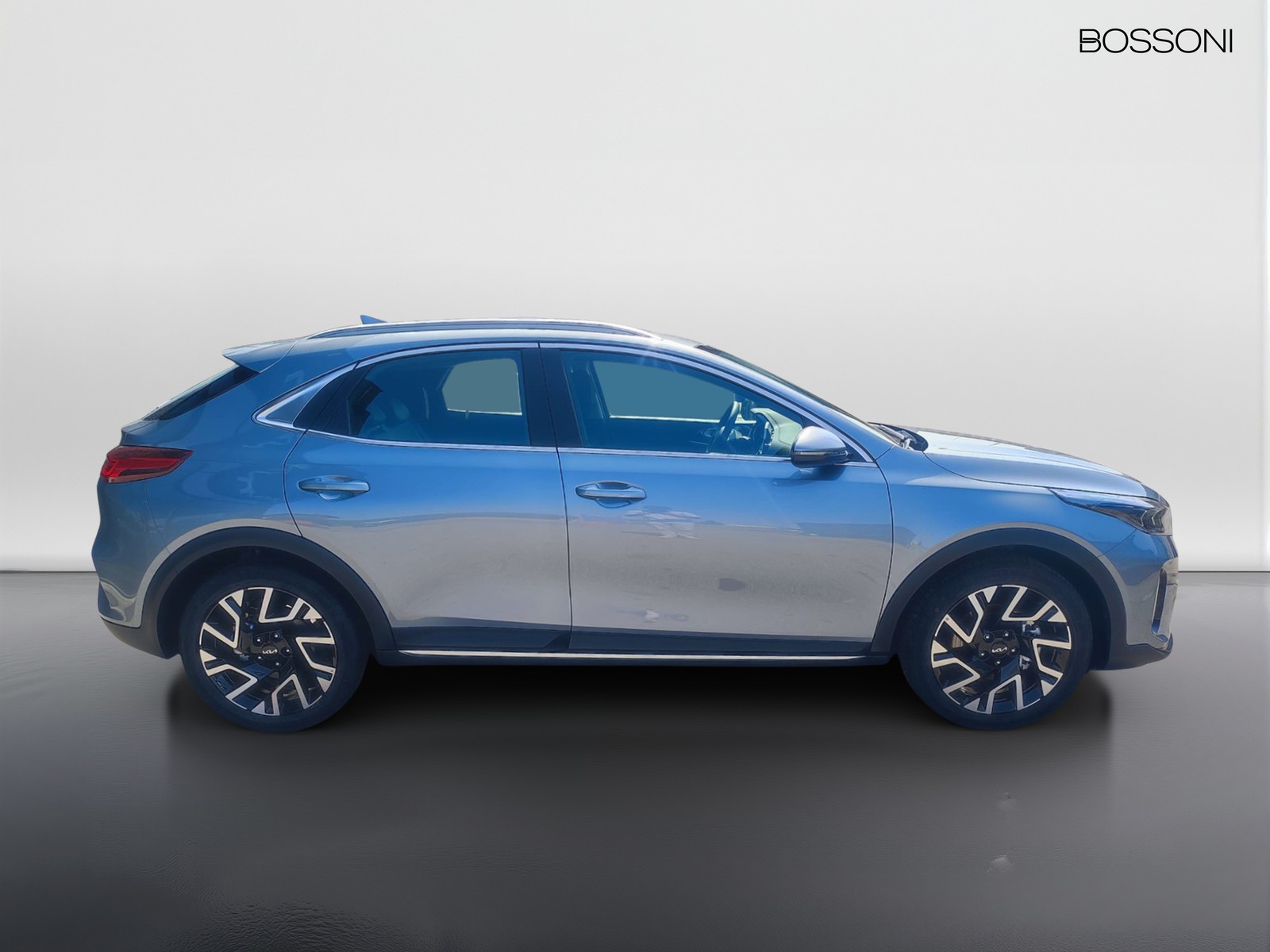 4 - Kia Xceed 1.0 t-gdi gpl 107cv business