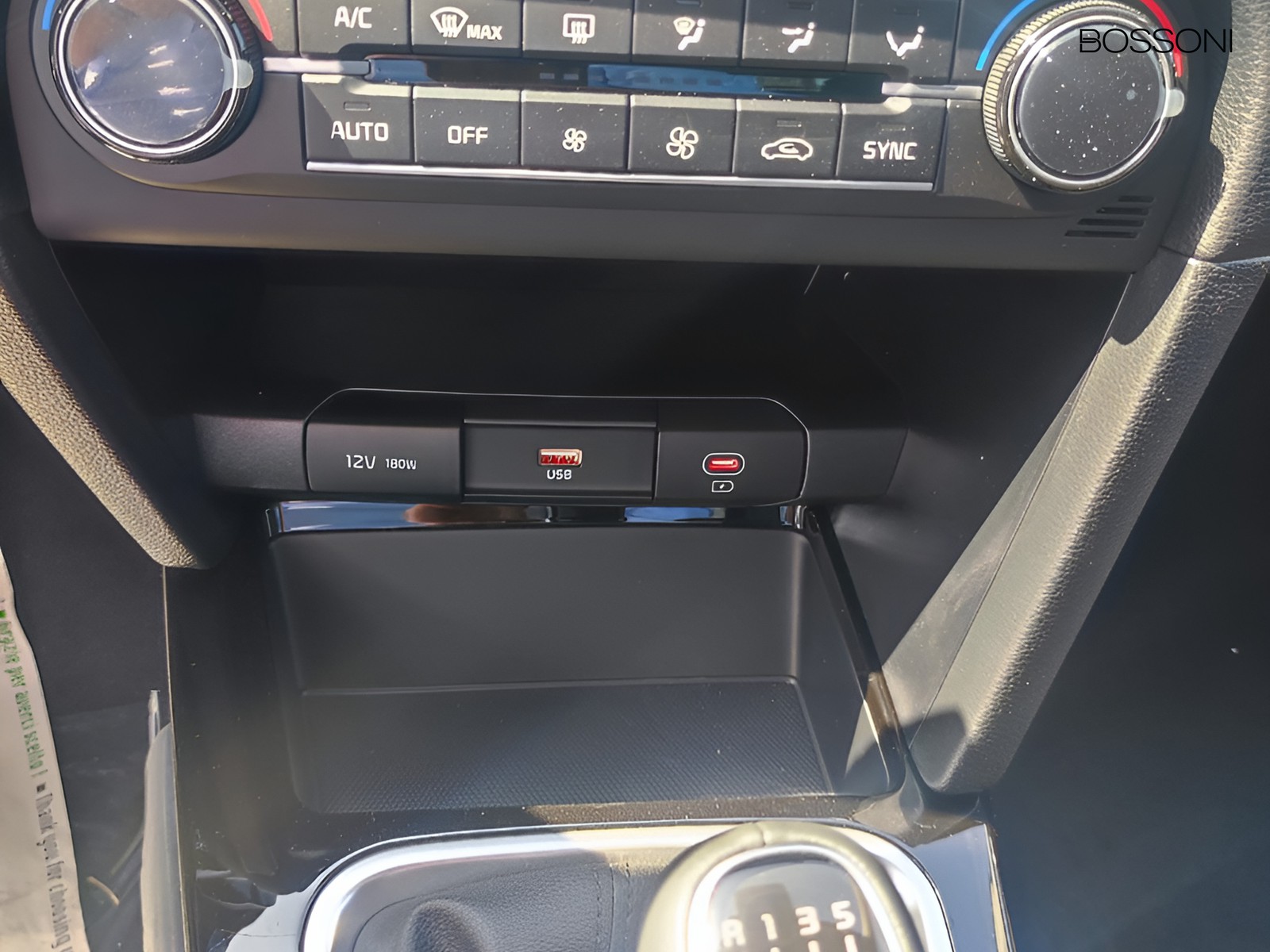 14 - Kia Xceed 1.0 t-gdi gpl 107cv business