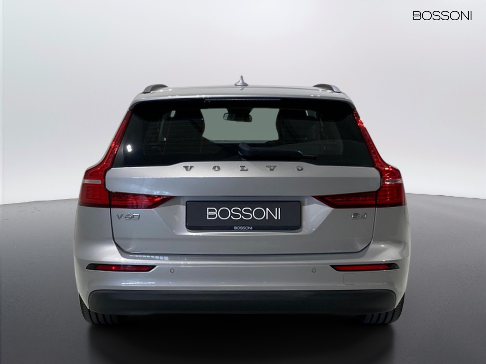 8 - Volvo V60 2.0 b4 essential automatico
