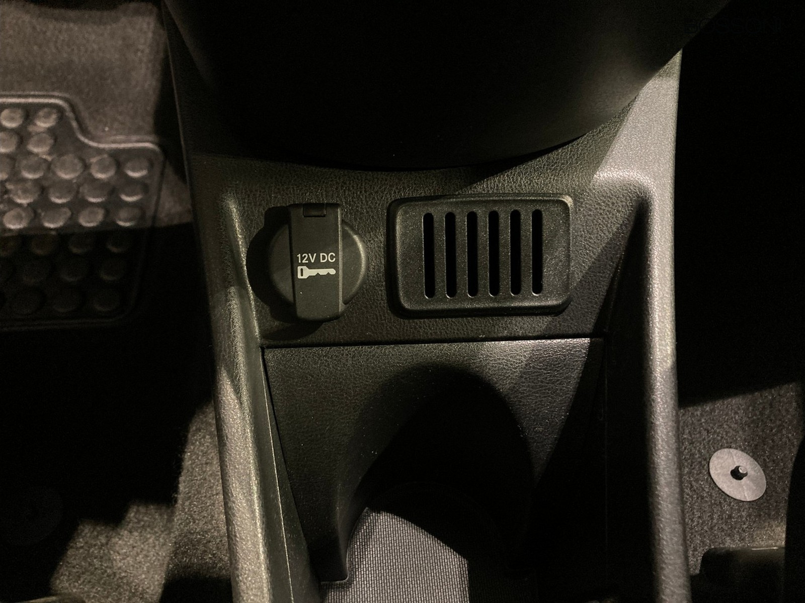 15 - Lancia Ypsilon 1.0 firefly hybrid 70cv silver s&s 5p.ti