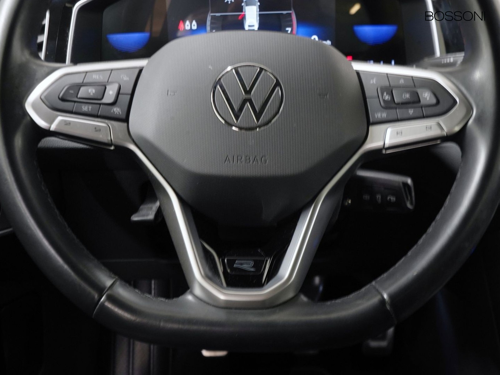 15 - Volkswagen Polo 1.0 tsi 95cv r line