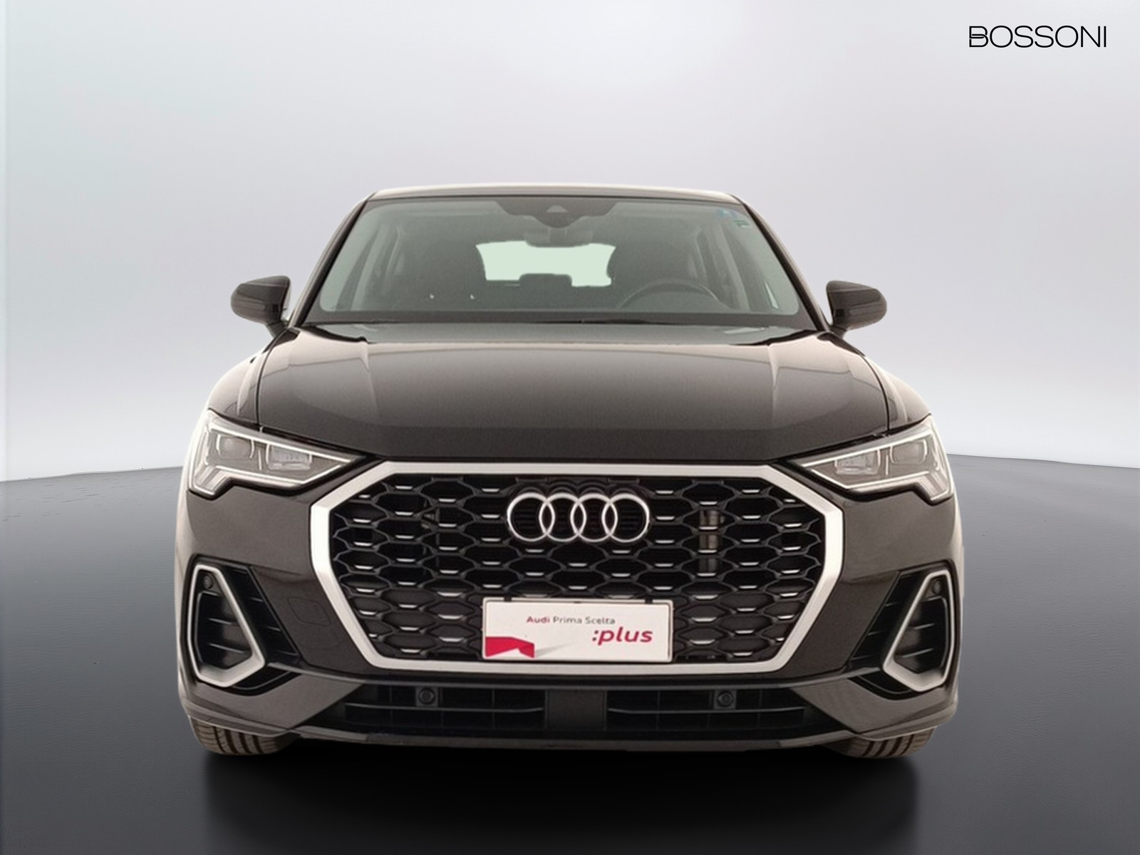 2 - Audi Q3 sportback 45 1.4 tfsi e s line edition s tronic