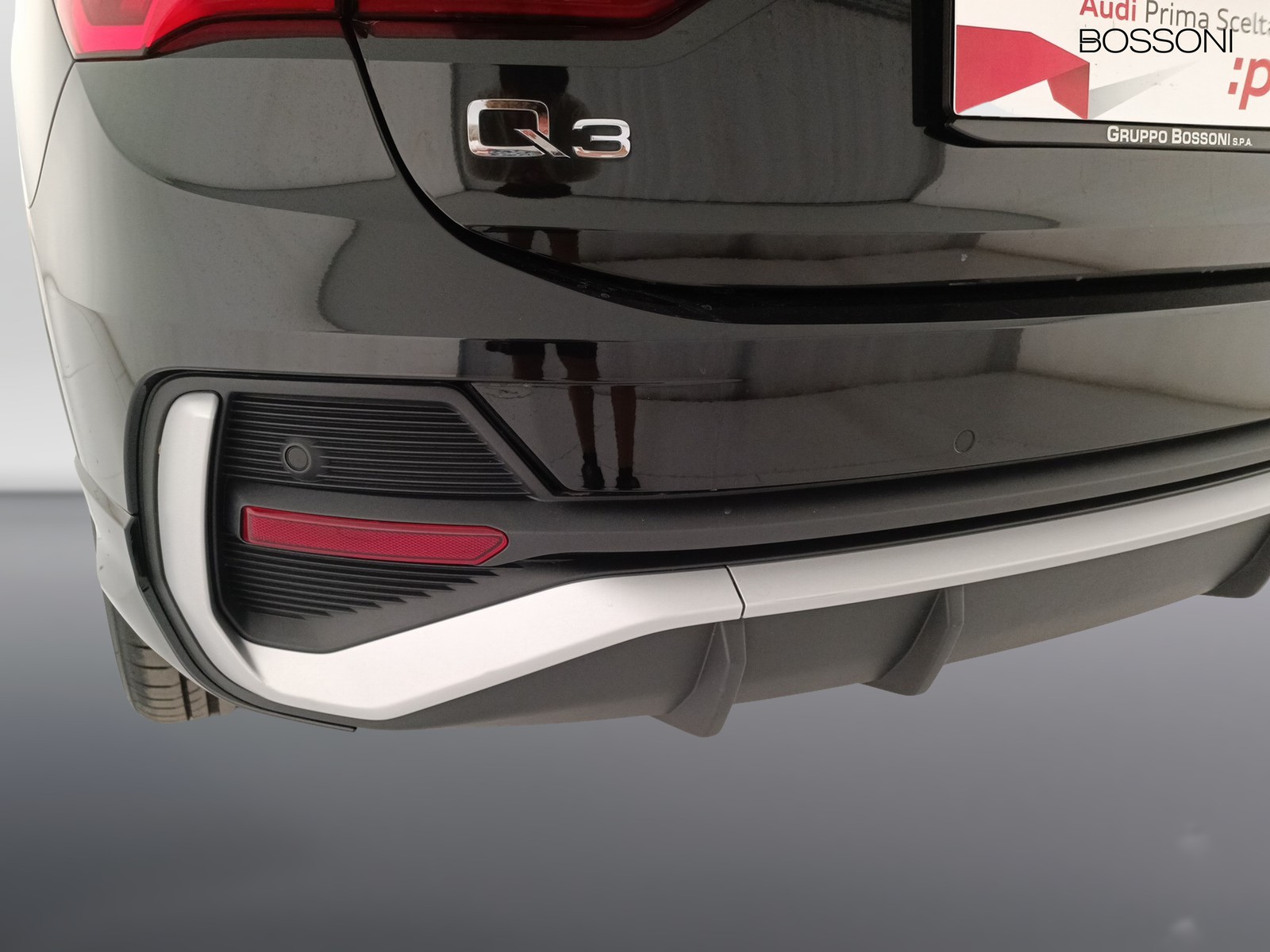 32 - Audi Q3 sportback 45 1.4 tfsi e s line edition s tronic