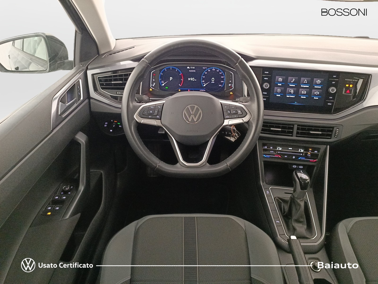 8 - Volkswagen Polo 1.0 tsi 110cv style dsg