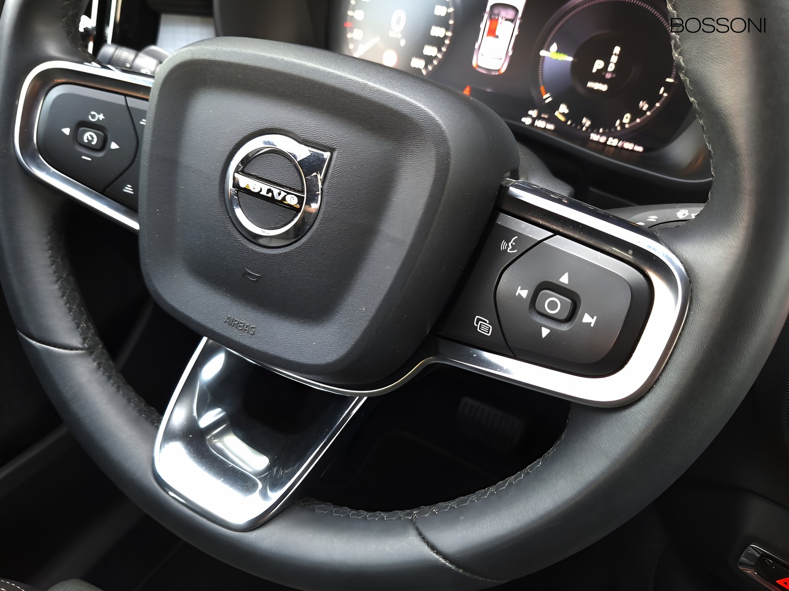 21 - Volvo XC40 1.5 t5 recharge plug-in-hybrid core automatico