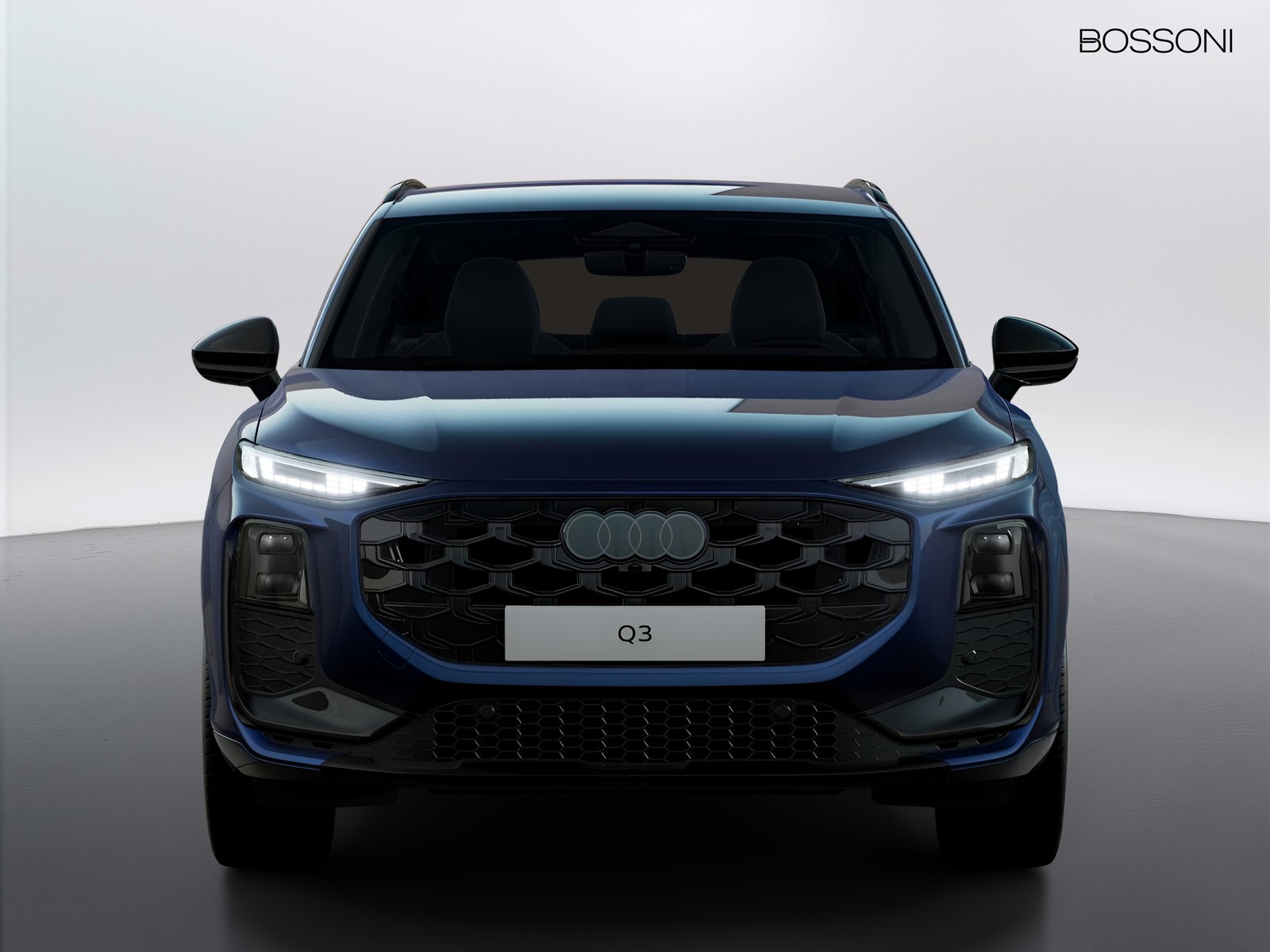 4 - Audi Q3 2.0 tdi 150cv business s tronic